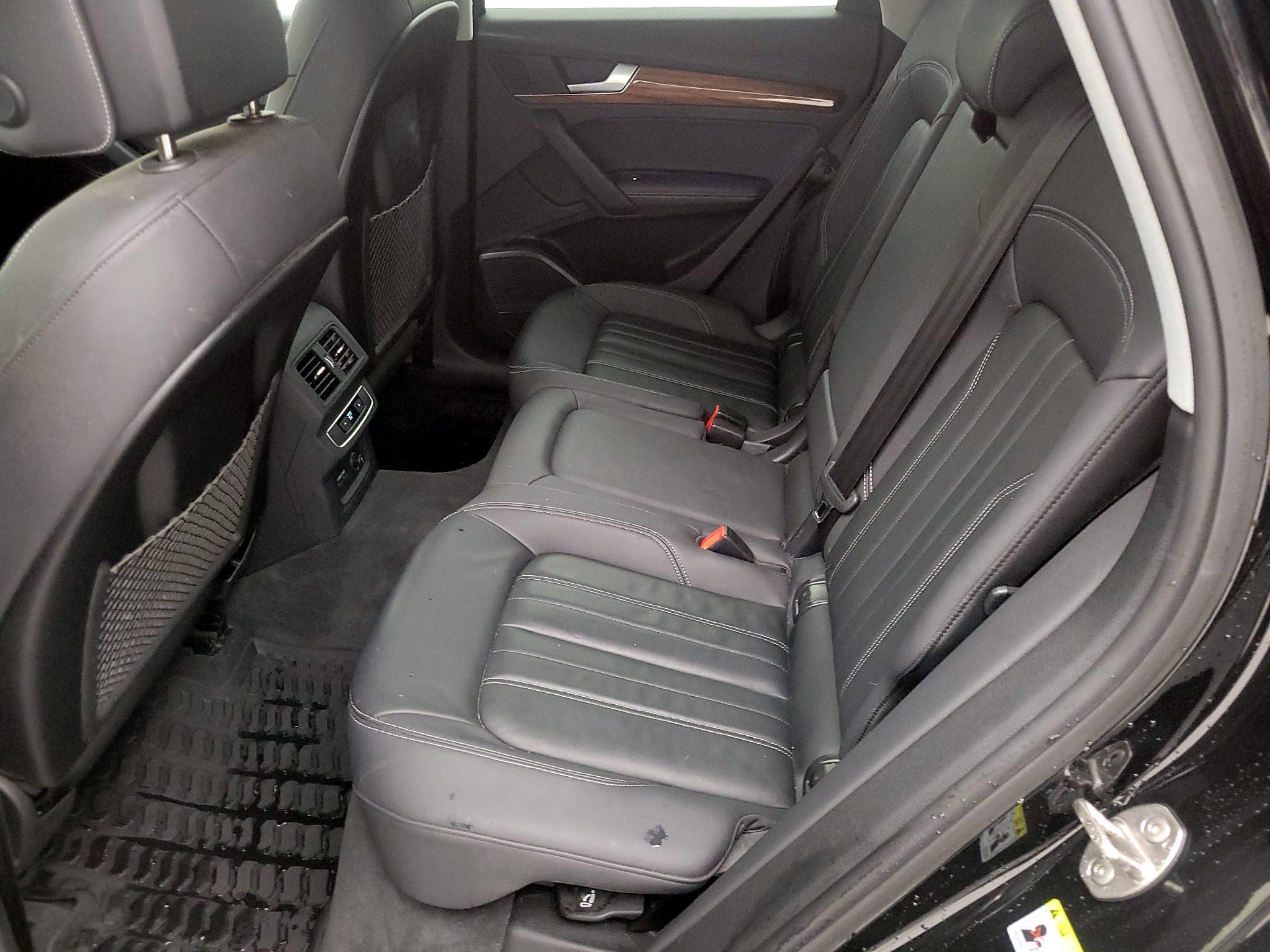 Thumbnail: 2023 Audi Q5 - 20