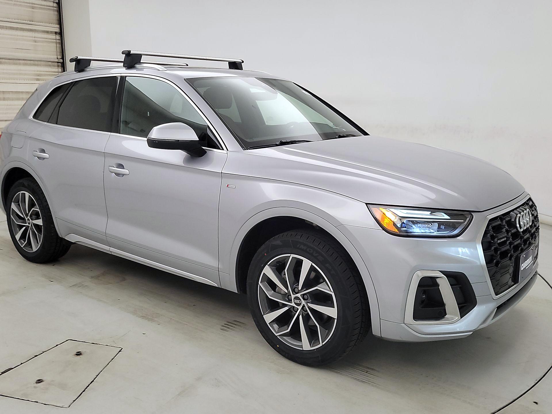Thumbnail: 2022 Audi Q5 - 1