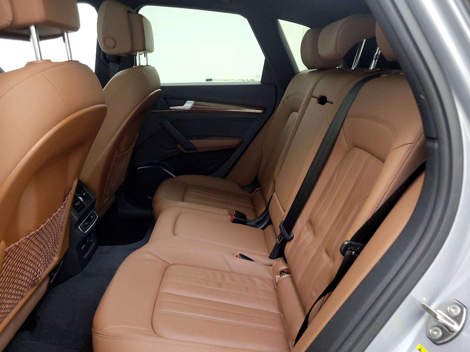 Thumbnail: 2022 Audi Q5 - 17