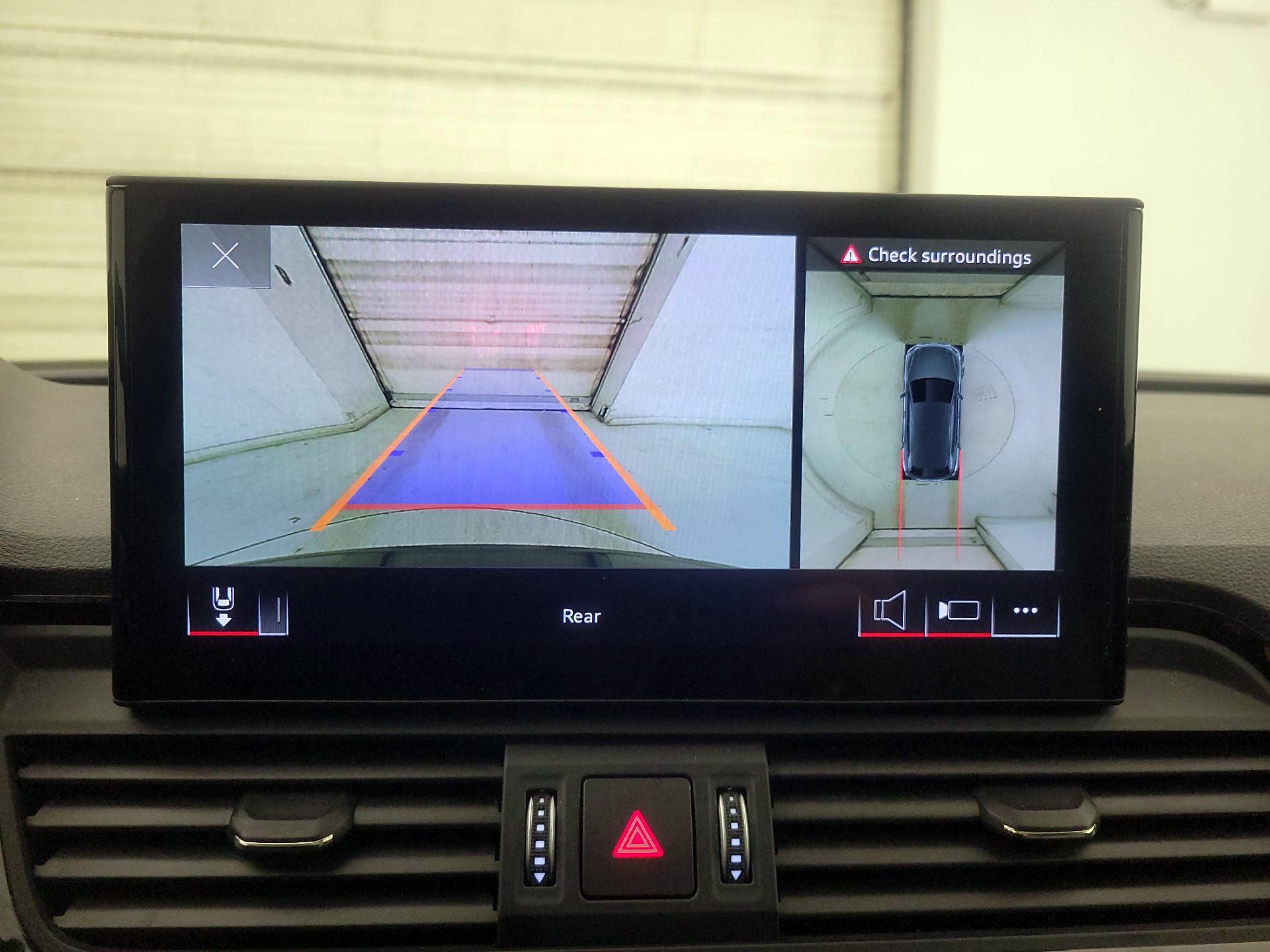 Thumbnail: 2022 Audi Q5 - 14