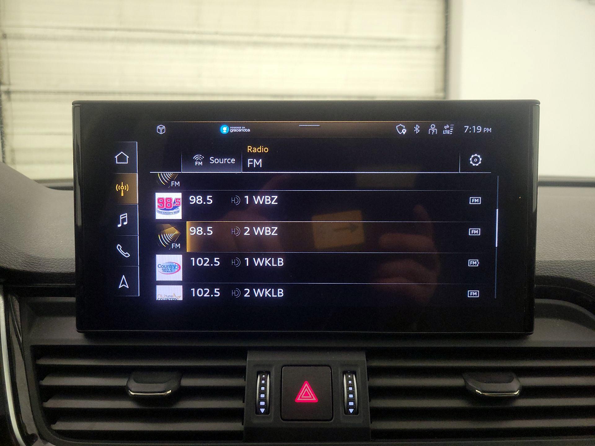 Thumbnail: 2022 Audi Q5 - 15