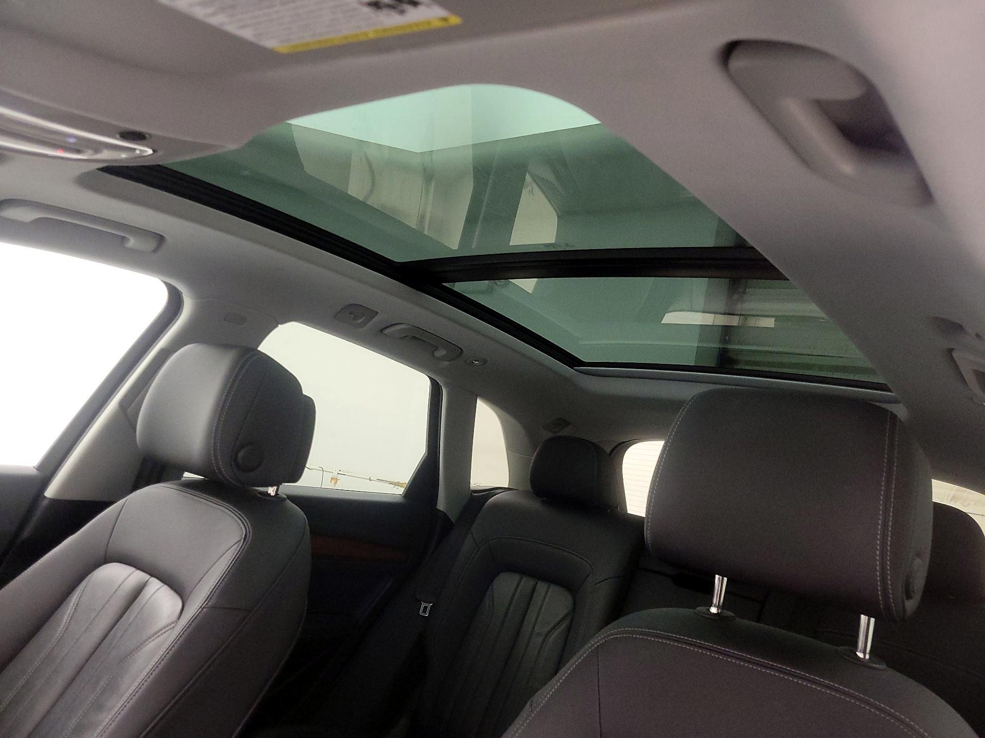 Thumbnail: 2022 Audi Q5 - 19