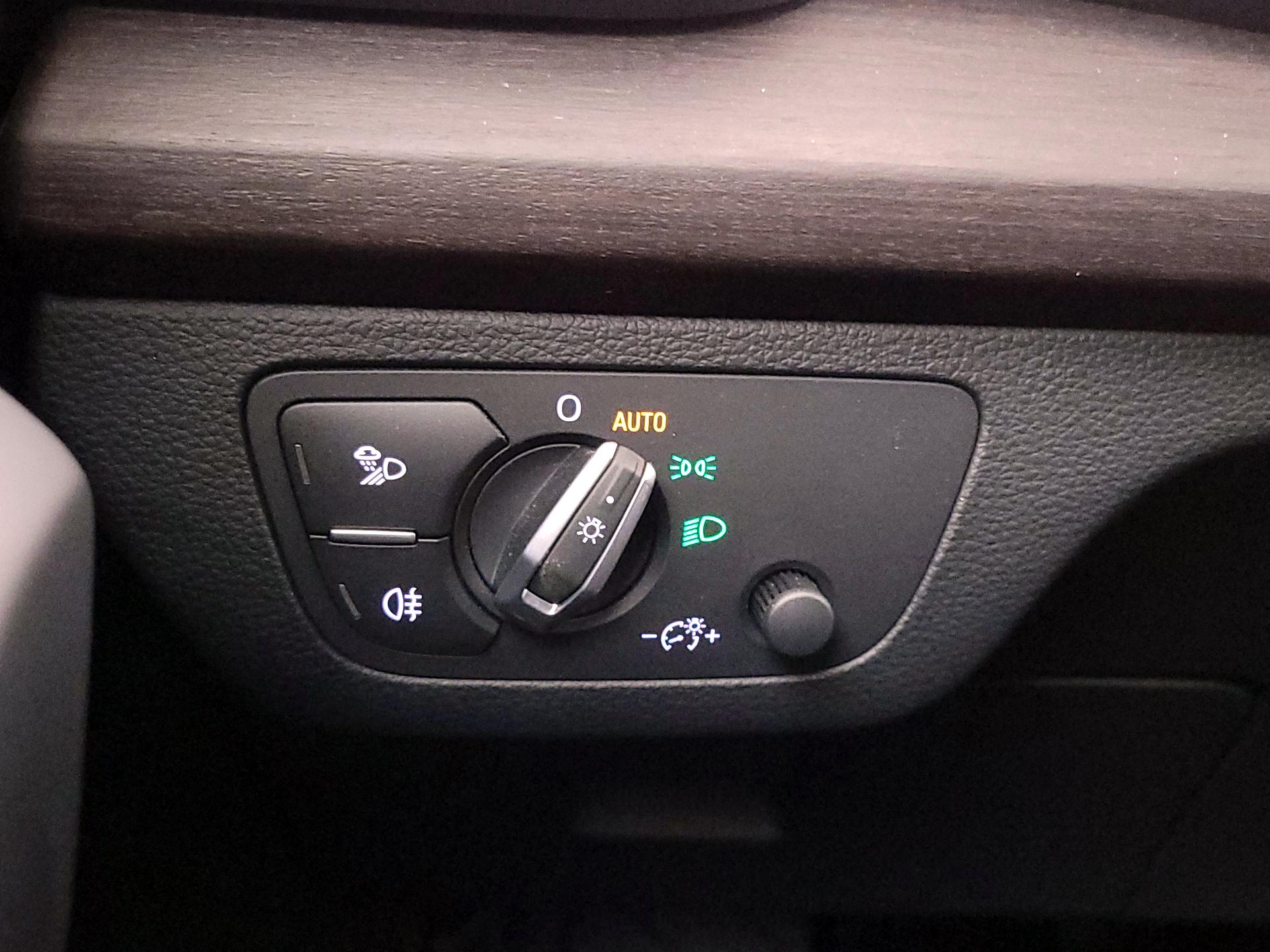 Thumbnail: 2023 Audi Q5 - 13