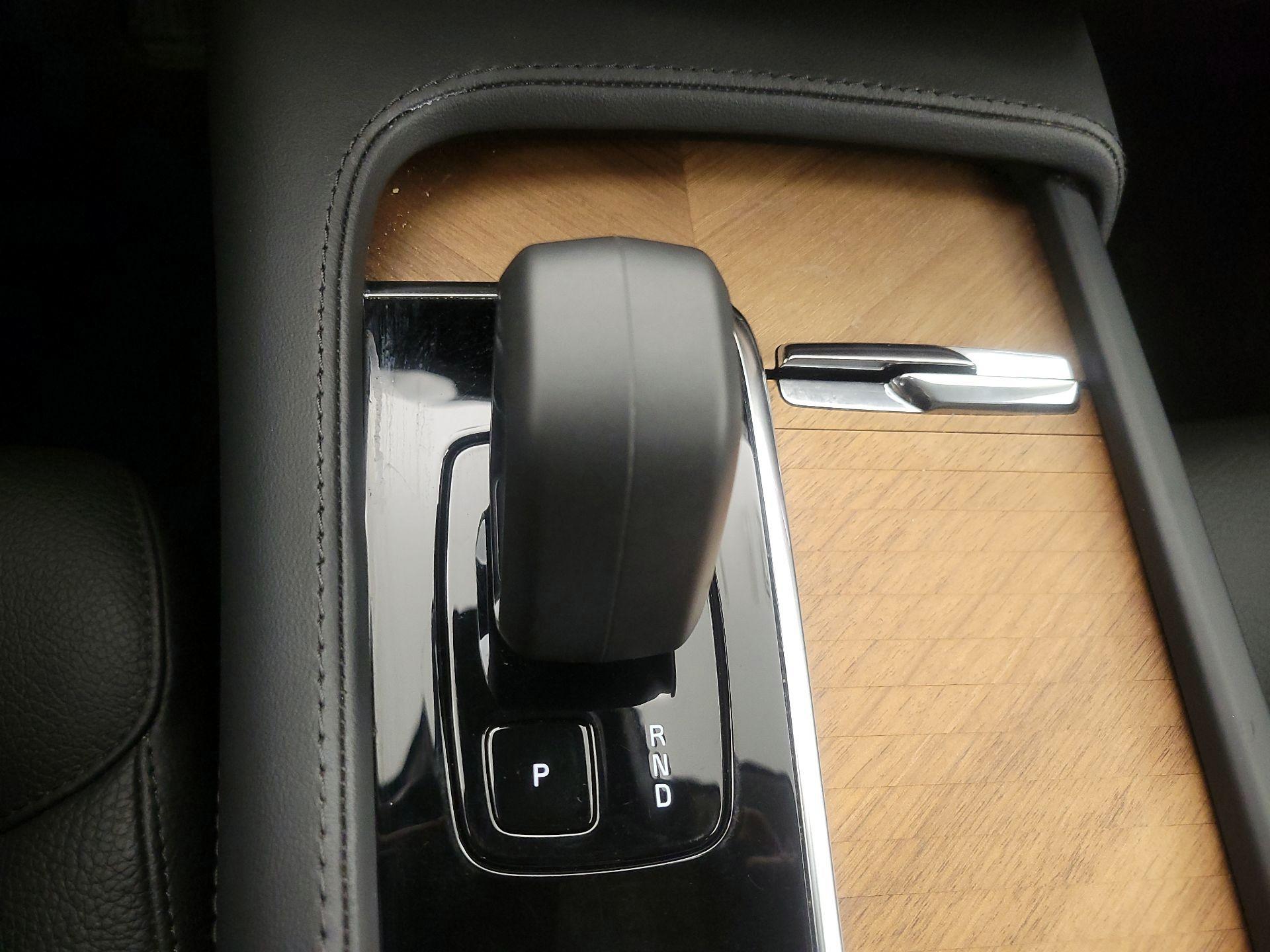 Thumbnail: 2024 Volvo XC90 - 18