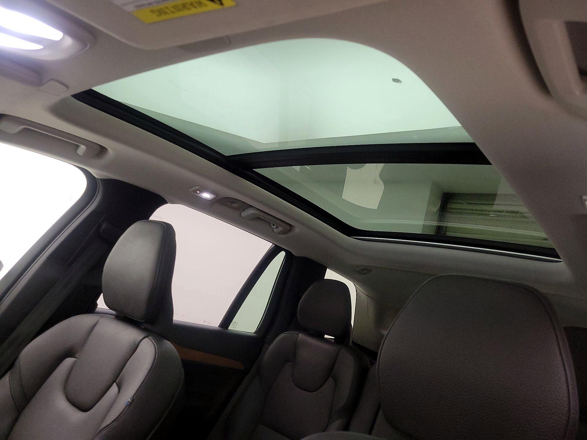 Thumbnail: 2024 Volvo XC90 - 20