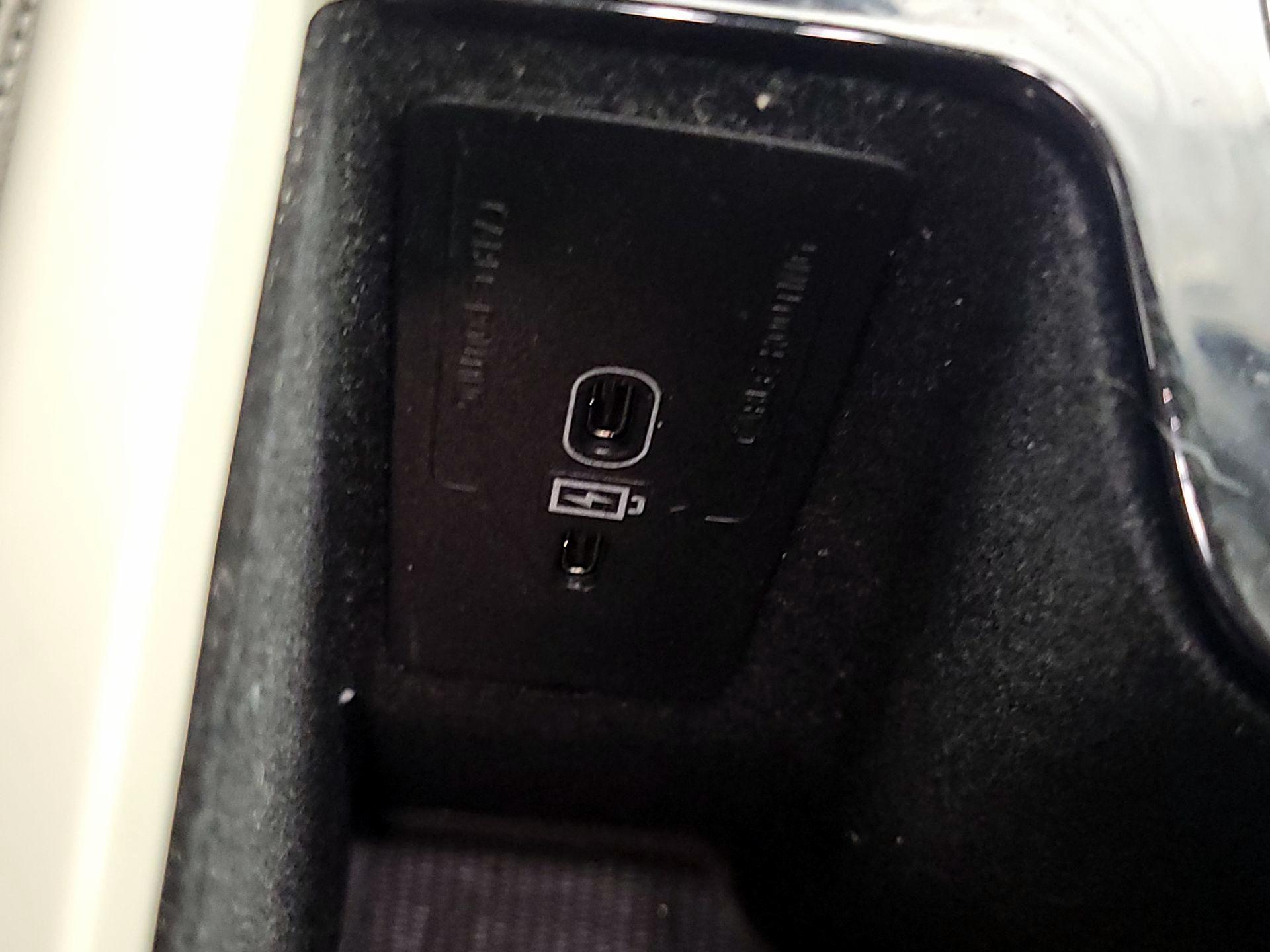 Thumbnail: 2024 Volvo XC60 - 17