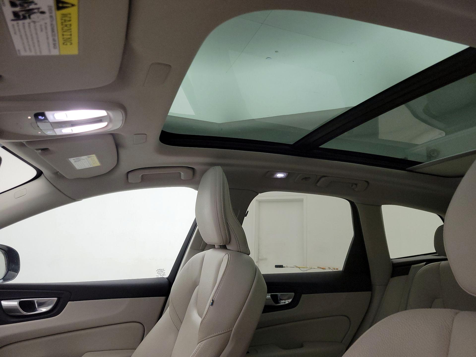 Thumbnail: 2024 Volvo XC60 - 18