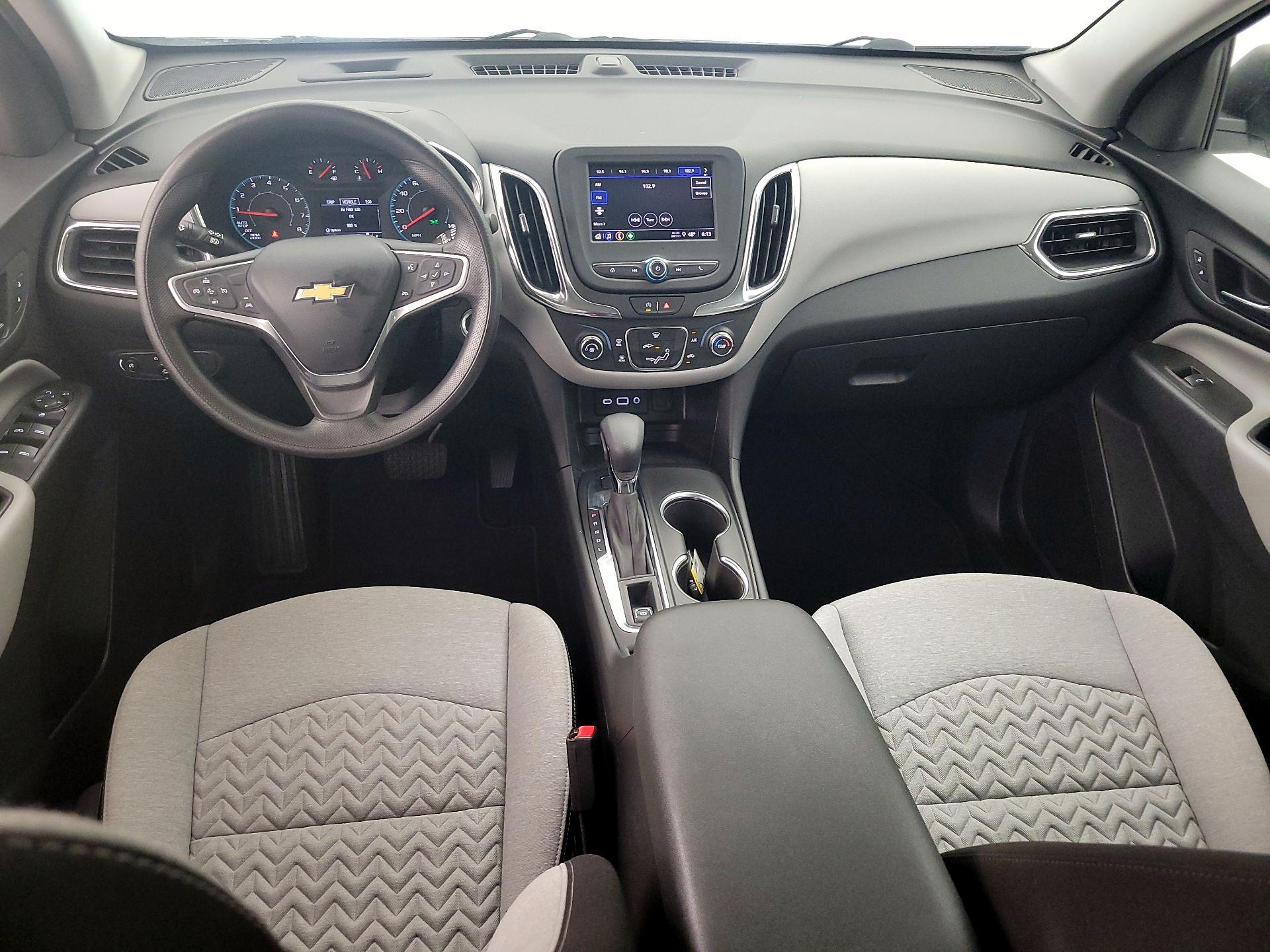 Thumbnail: 2022 Chevrolet Equinox - 9