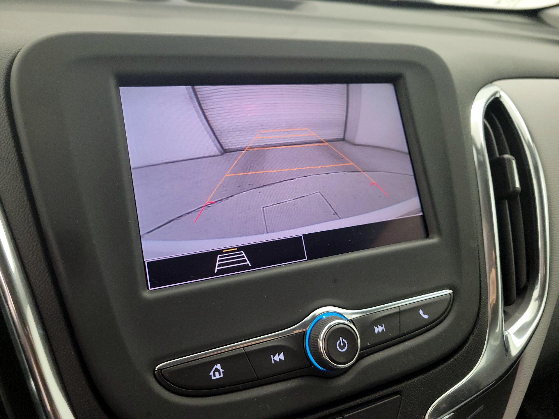 Thumbnail: 2022 Chevrolet Equinox - 14