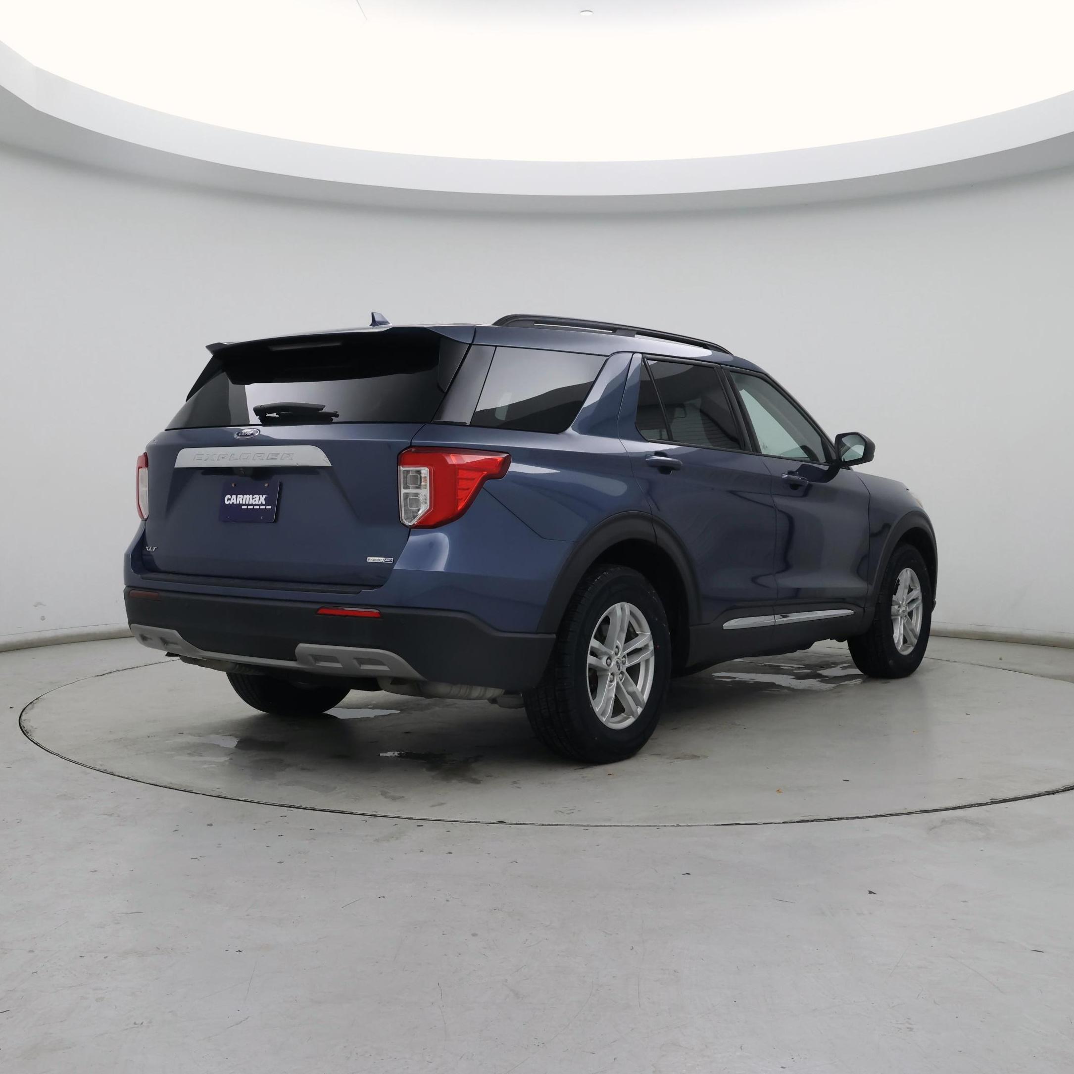 Thumbnail: 2020 Ford Explorer - 8