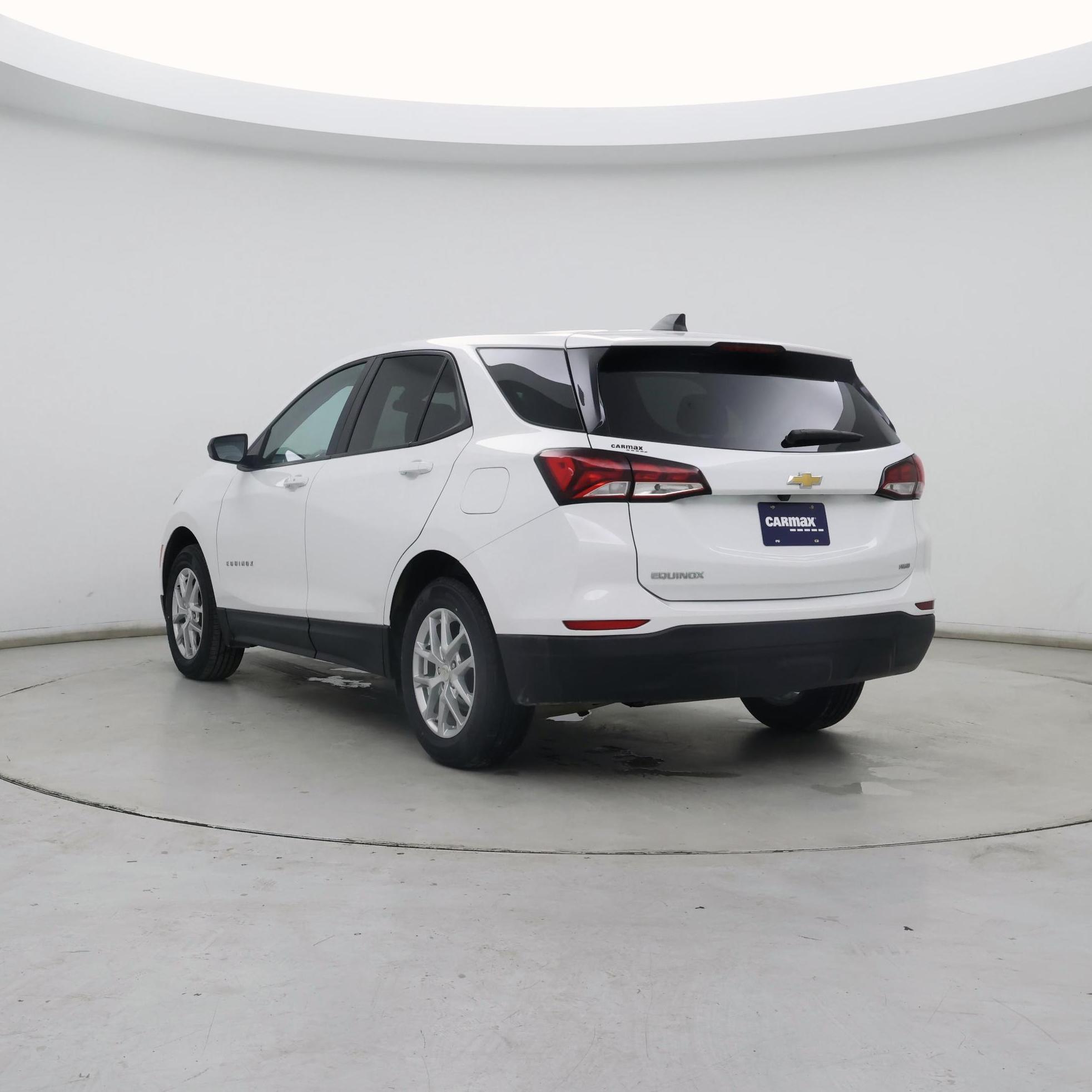 Thumbnail: 2022 Chevrolet Equinox - 2