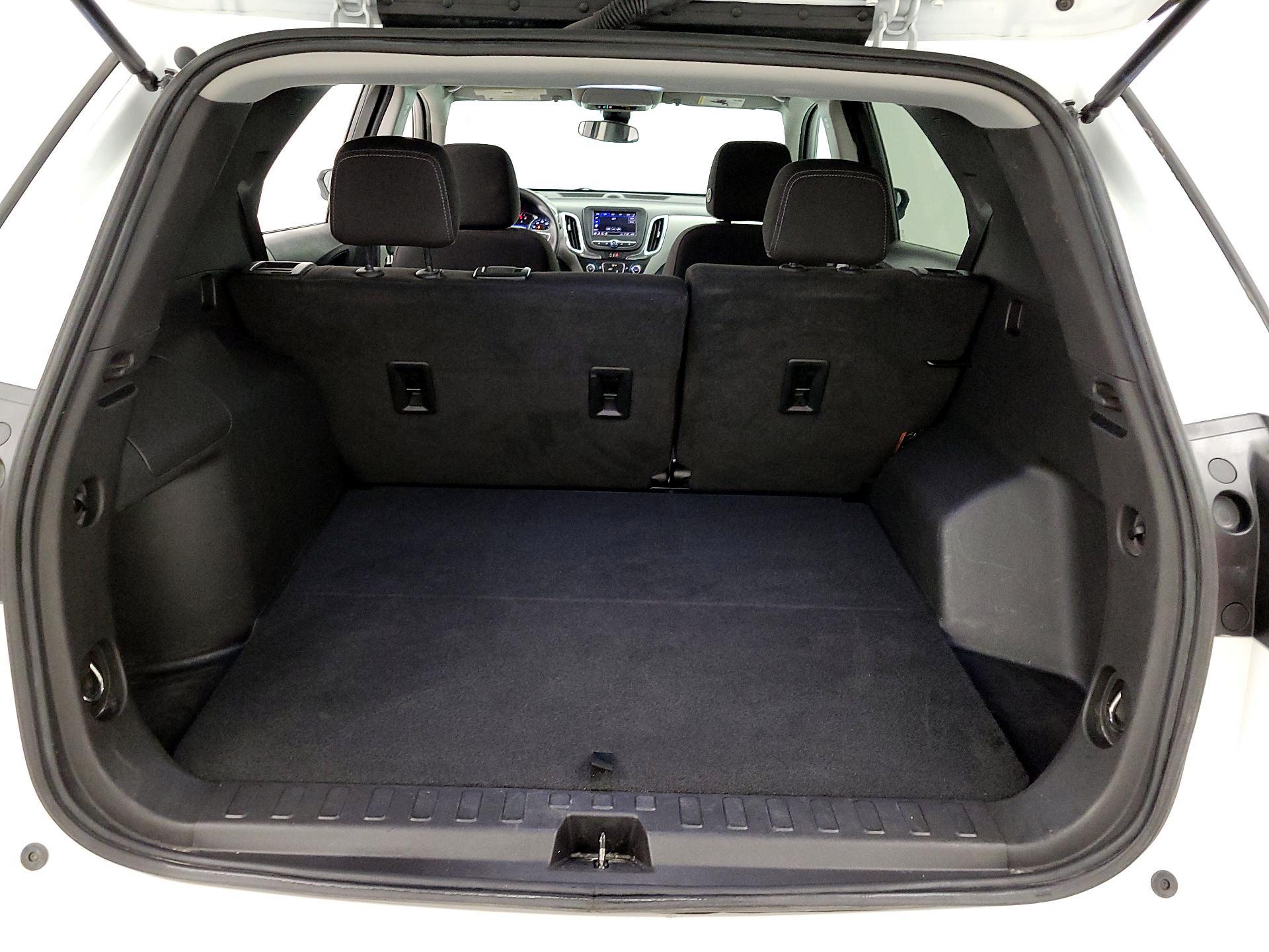 Thumbnail: 2022 Chevrolet Equinox - 20