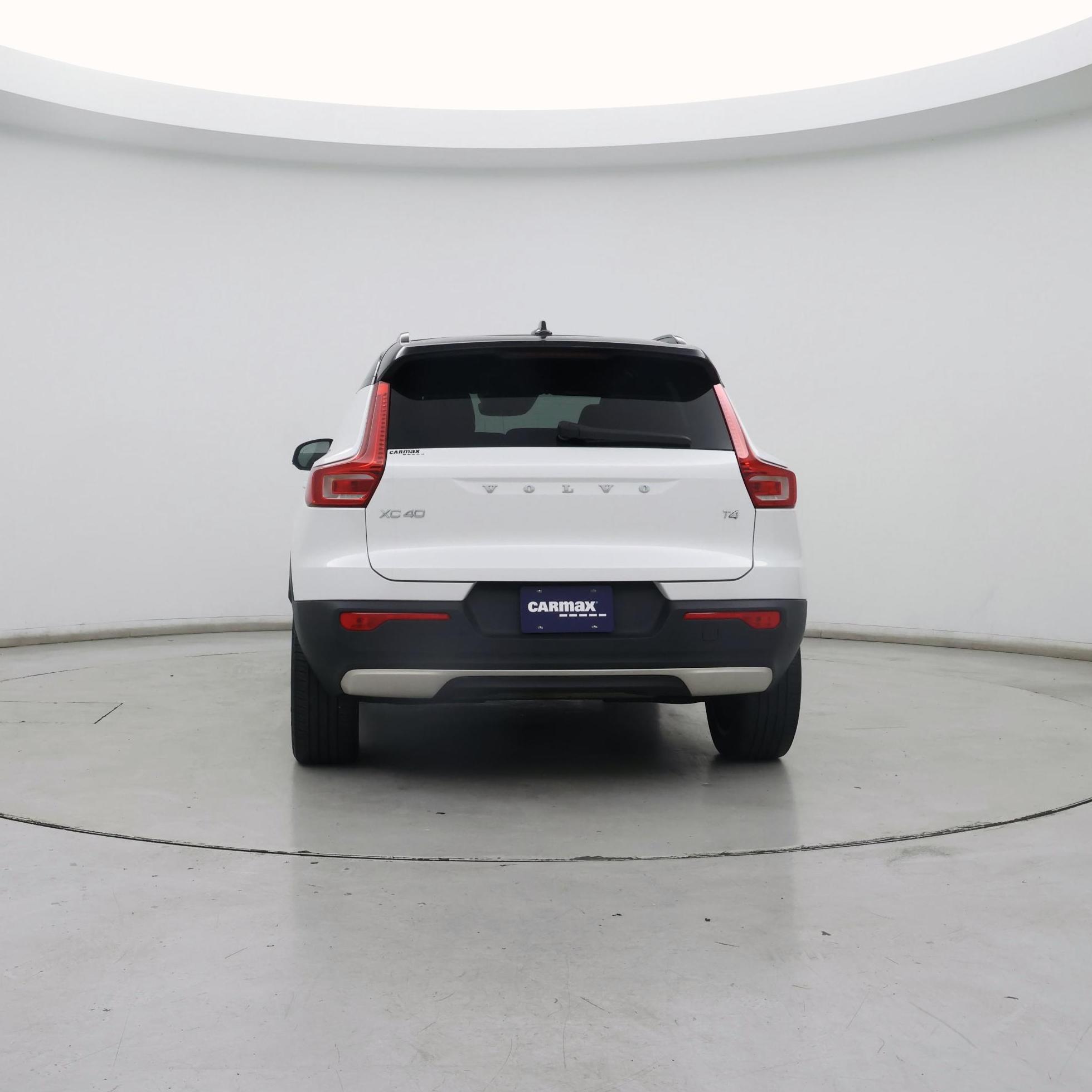 Thumbnail: 2021 Volvo XC40 - 6