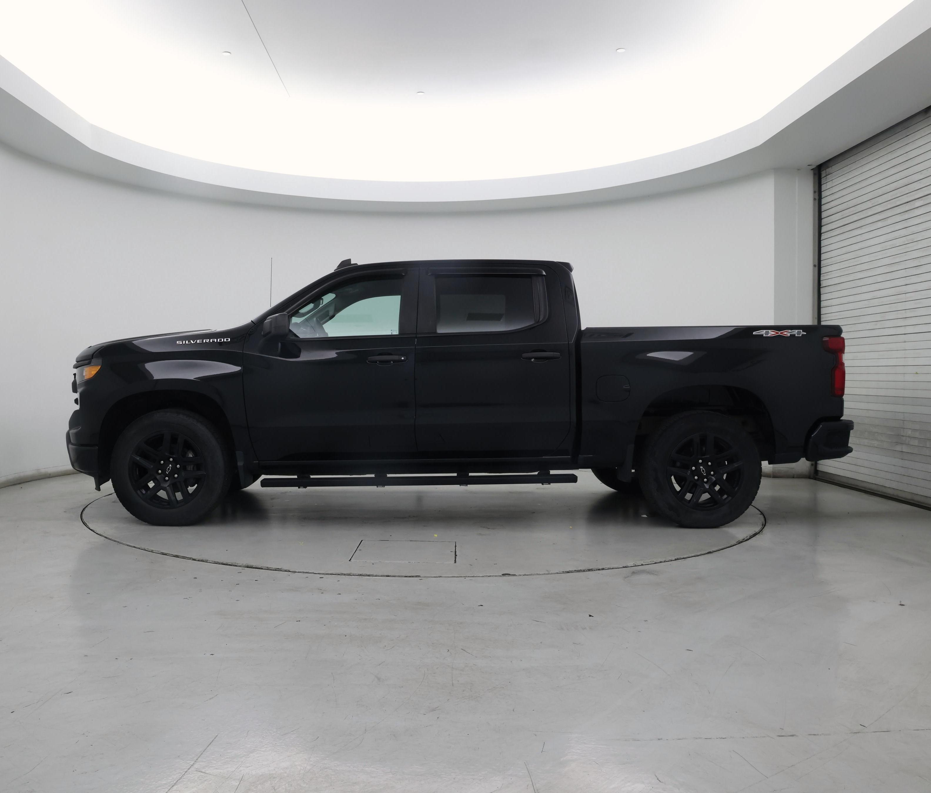 Thumbnail: 2022 Chevrolet Silverado 1500 - 3