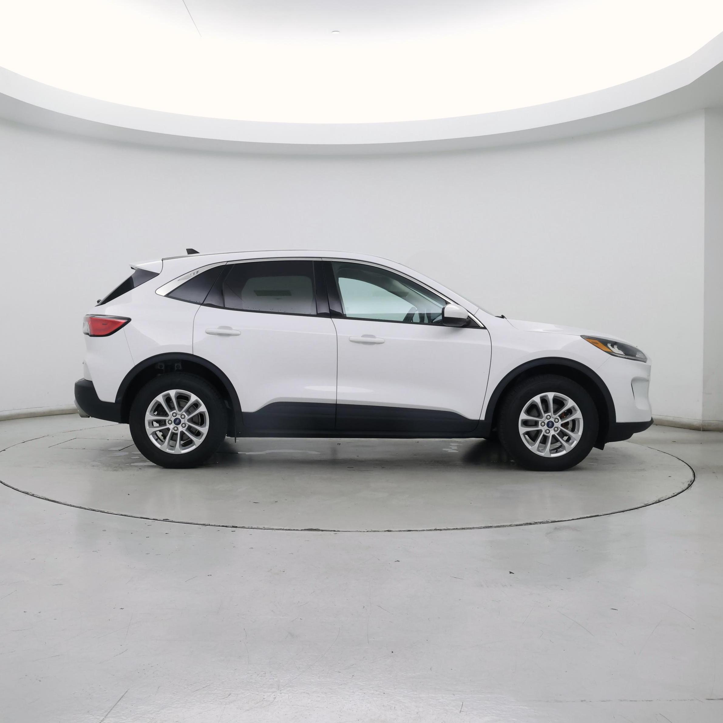 Thumbnail: 2020 Ford Escape - 7