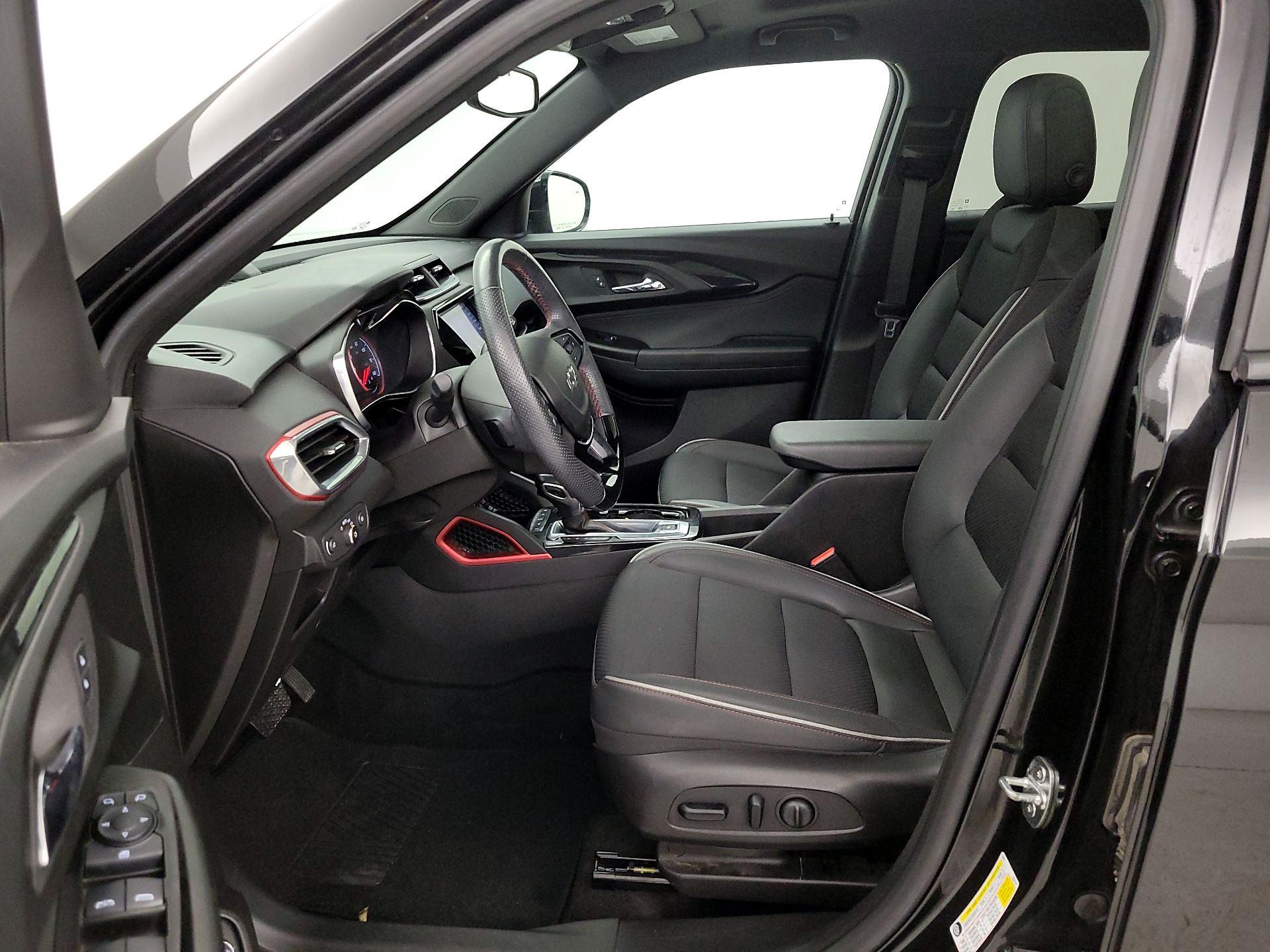 Thumbnail: 2022 Chevrolet TrailBlazer - 11