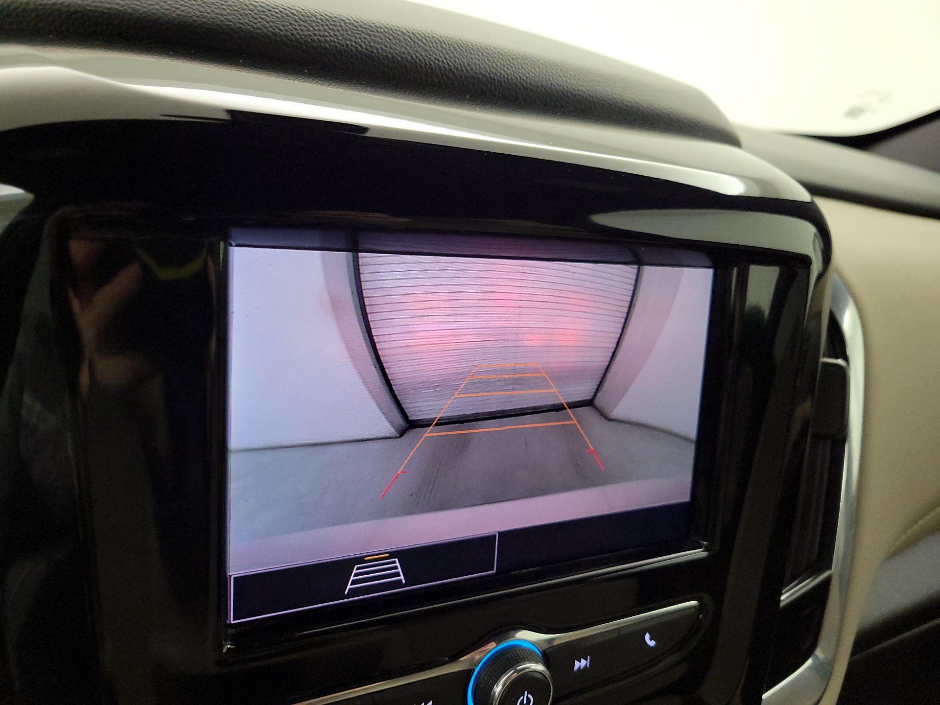 Thumbnail: 2023 Chevrolet Traverse - 14