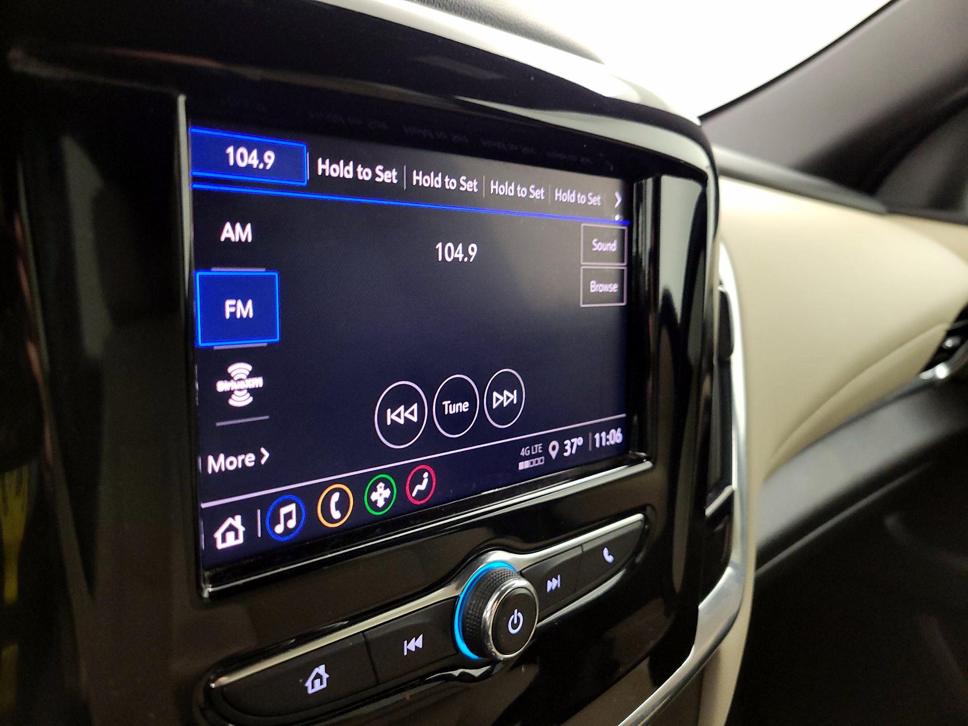 Thumbnail: 2023 Chevrolet Traverse - 15