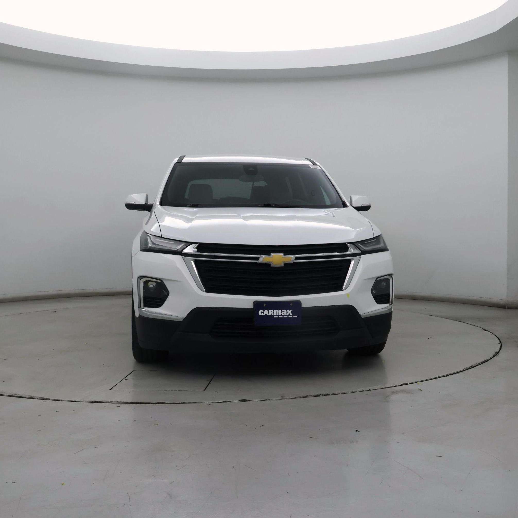 Thumbnail: 2023 Chevrolet Traverse - 5