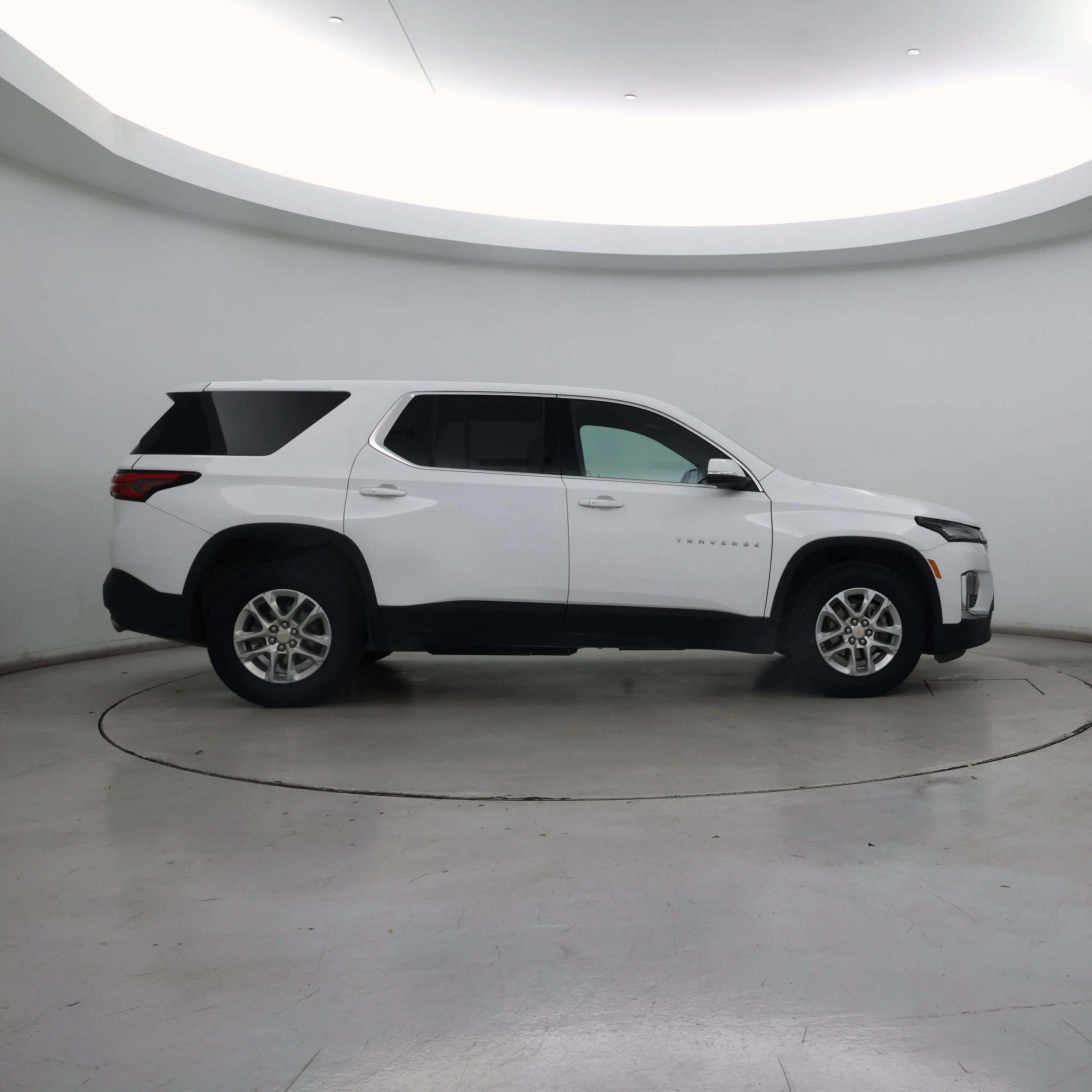 Thumbnail: 2023 Chevrolet Traverse - 7