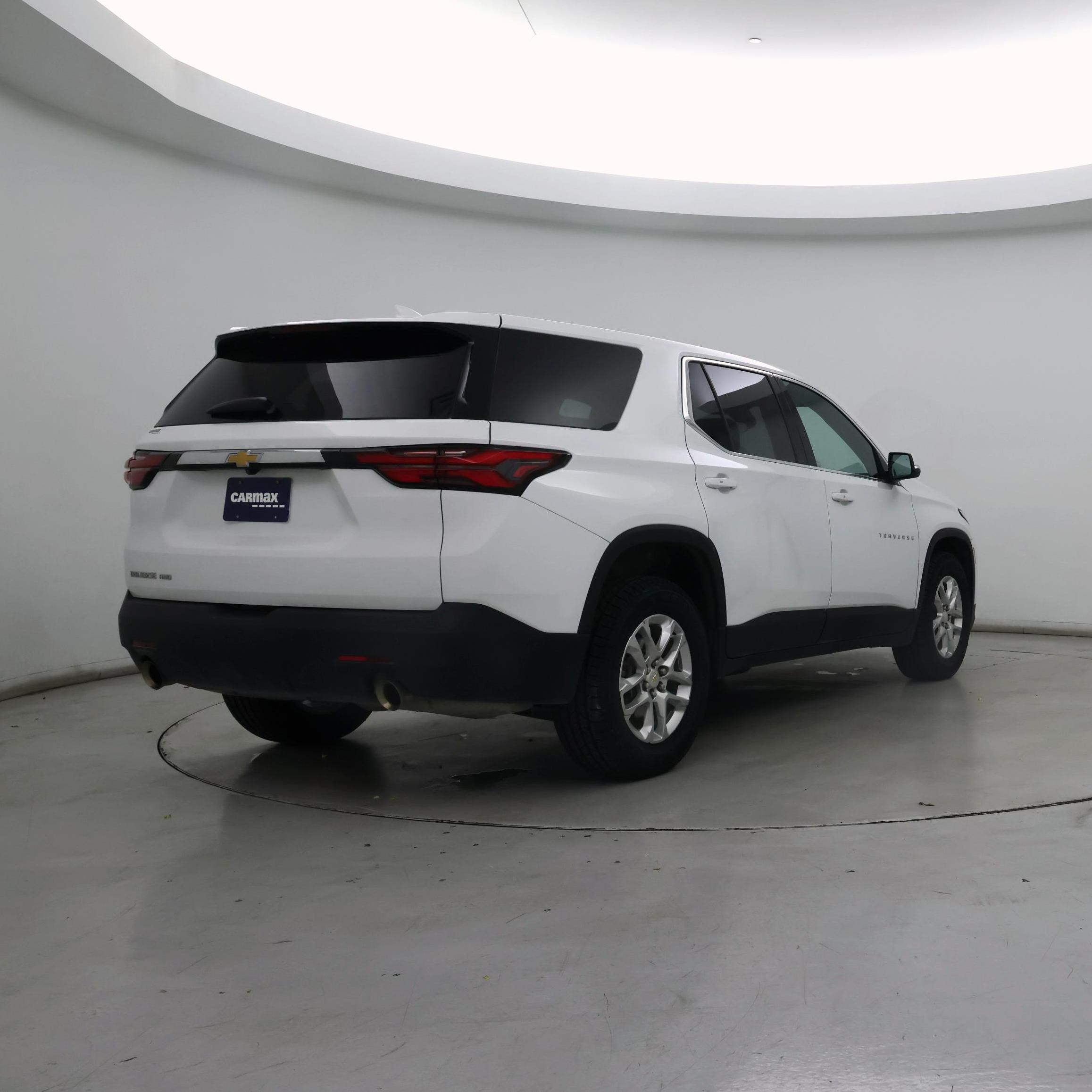 Thumbnail: 2023 Chevrolet Traverse - 8