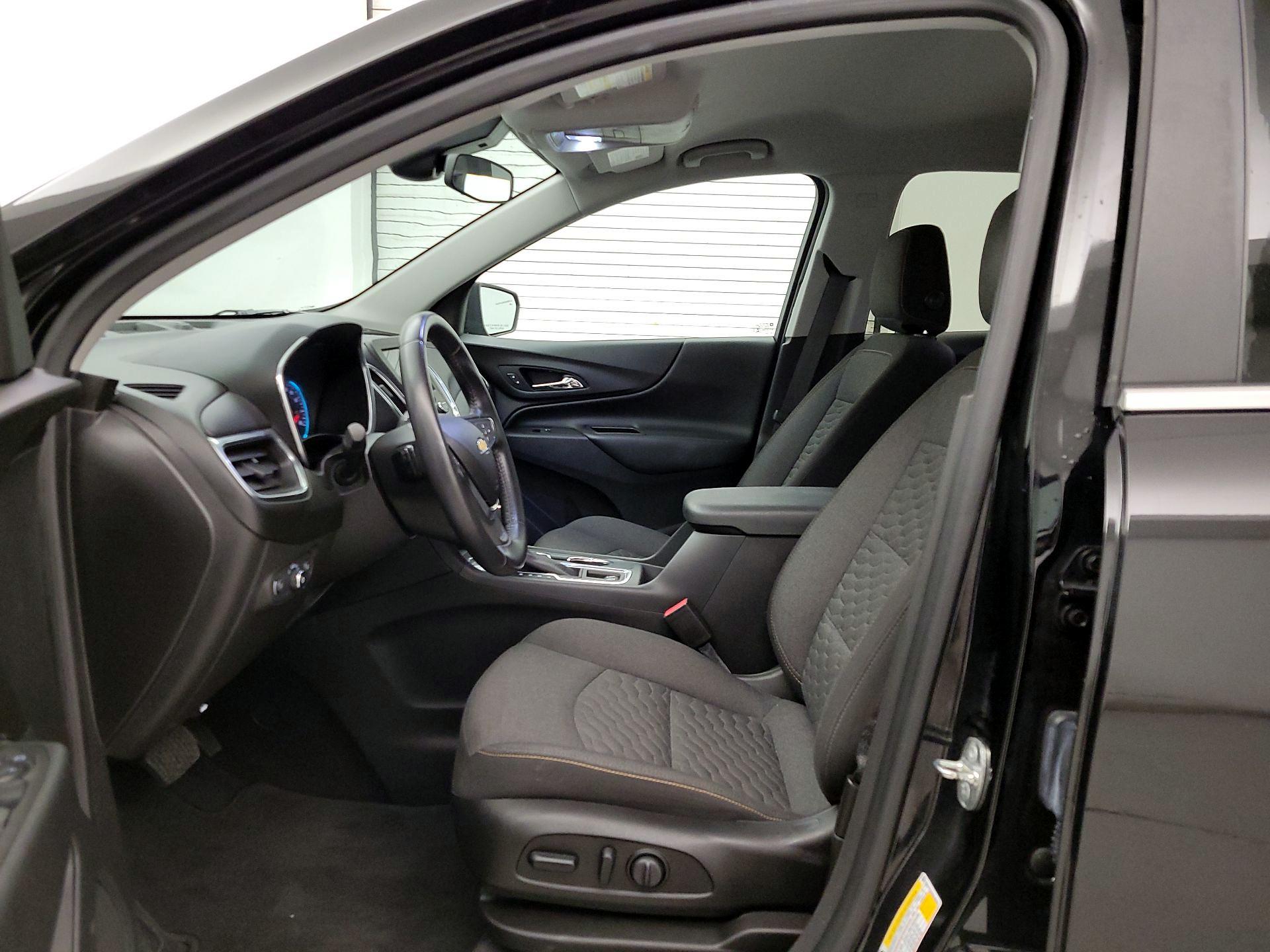 Thumbnail: 2021 Chevrolet Equinox - 11