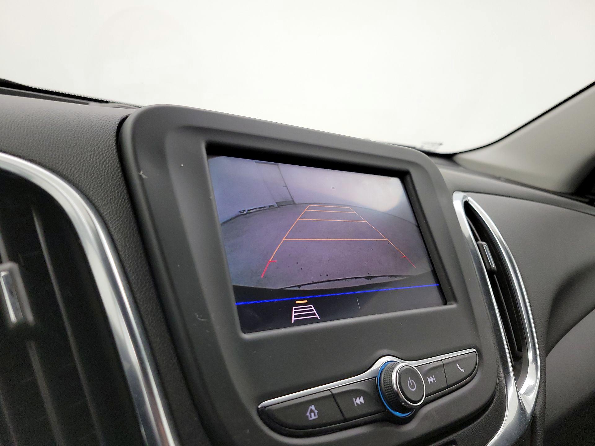 Thumbnail: 2021 Chevrolet Equinox - 14