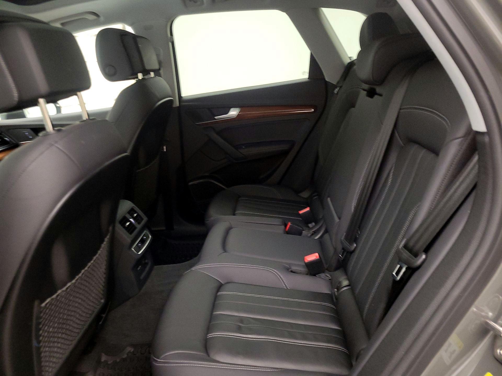 Thumbnail: 2023 Audi Q5 - 20