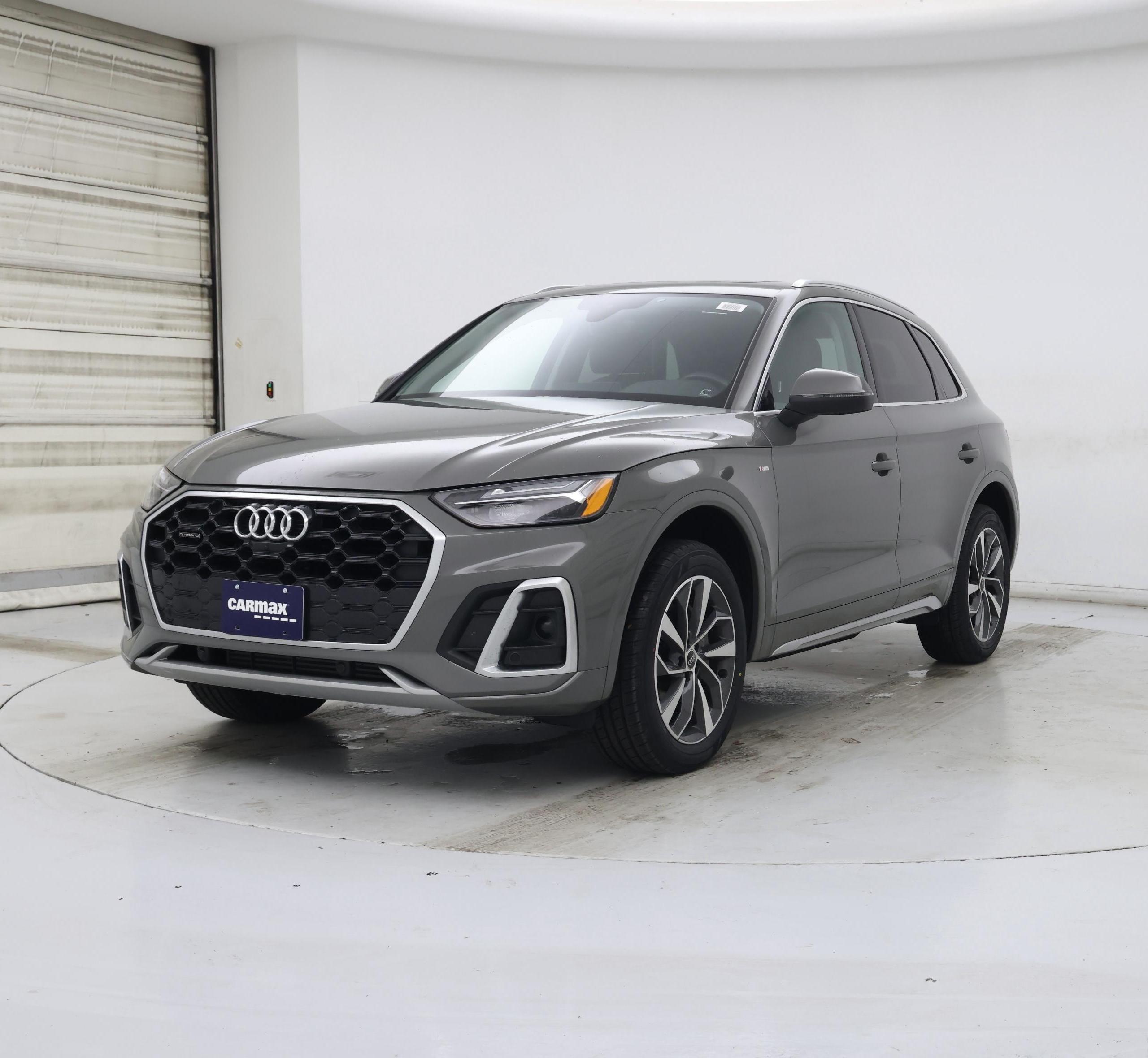 Thumbnail: 2023 Audi Q5 - 4