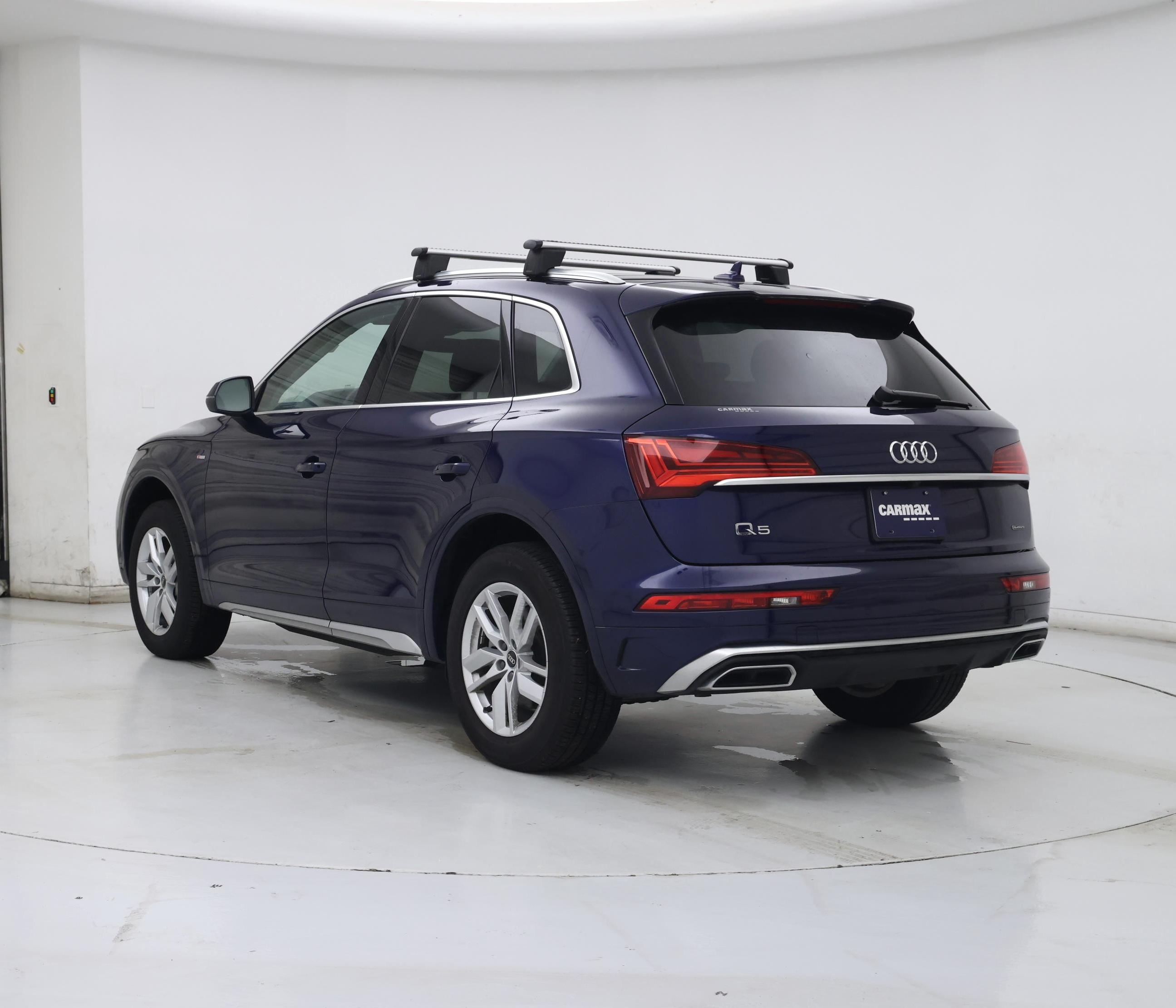 Thumbnail: 2022 Audi Q5 - 2