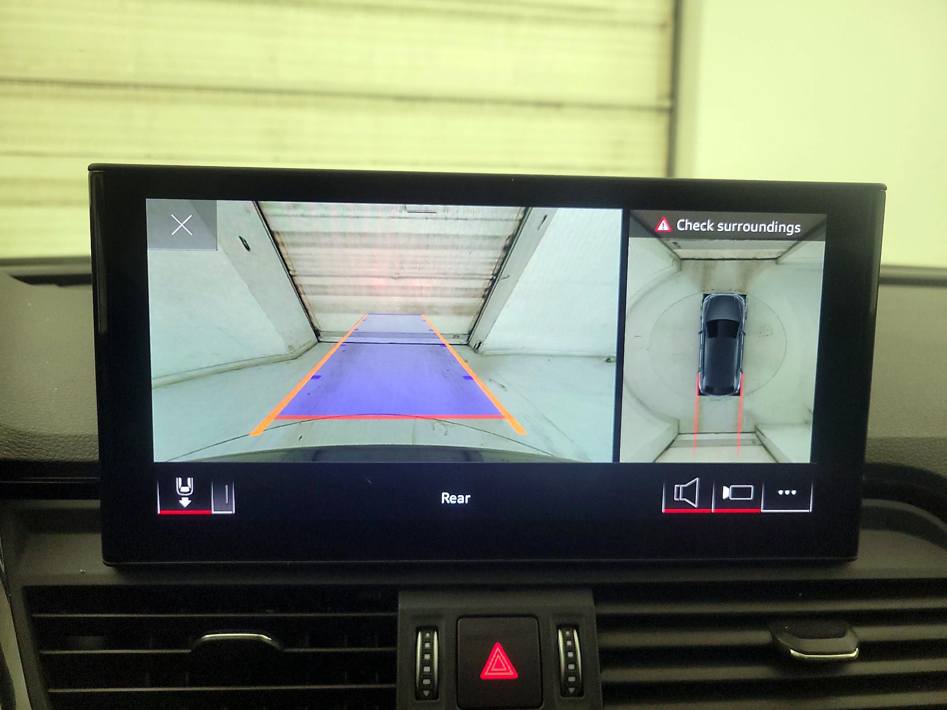 Thumbnail: 2023 Audi Q5 - 15