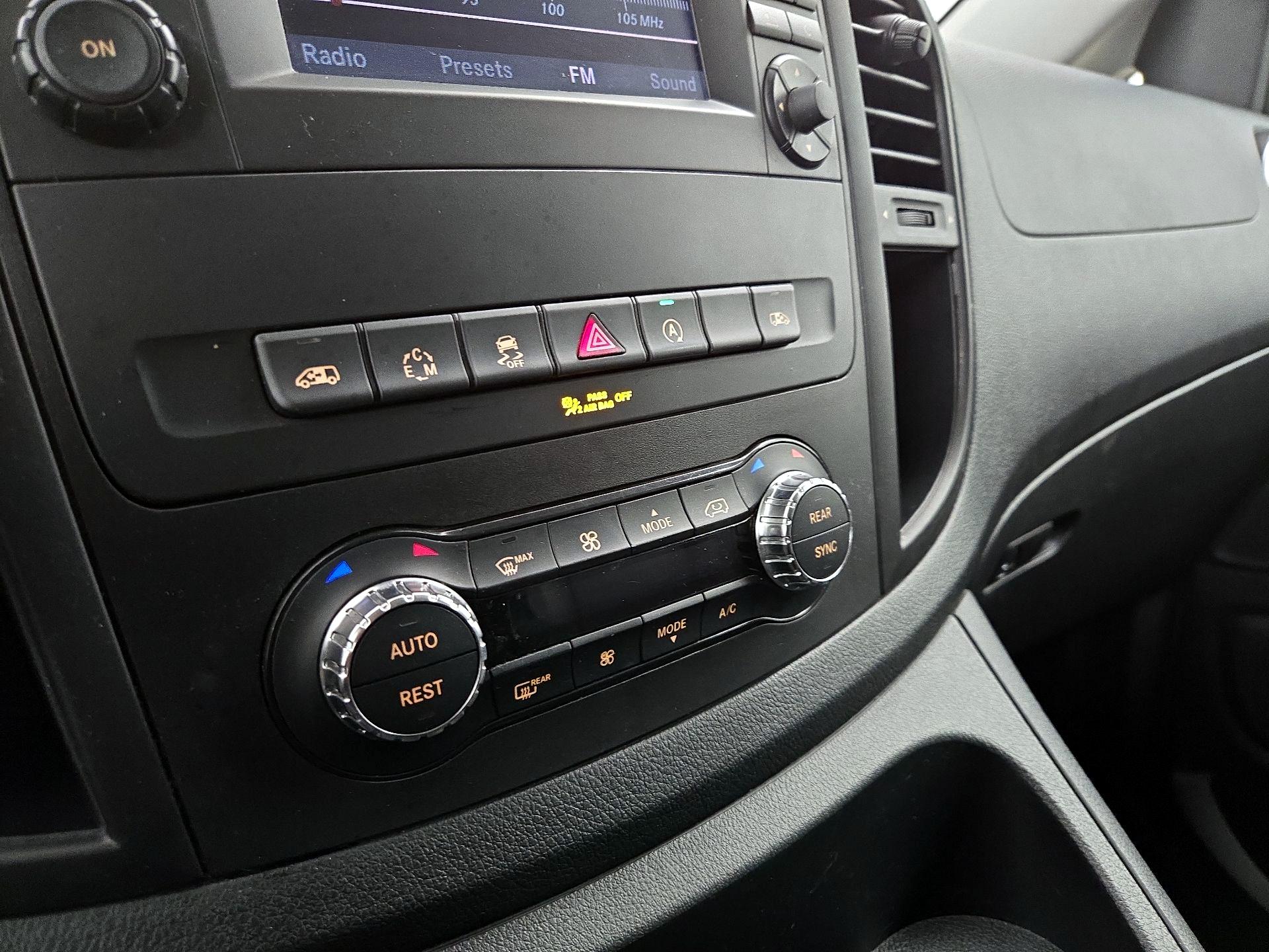 Thumbnail: 2017 Mercedes-Benz Metris - 16