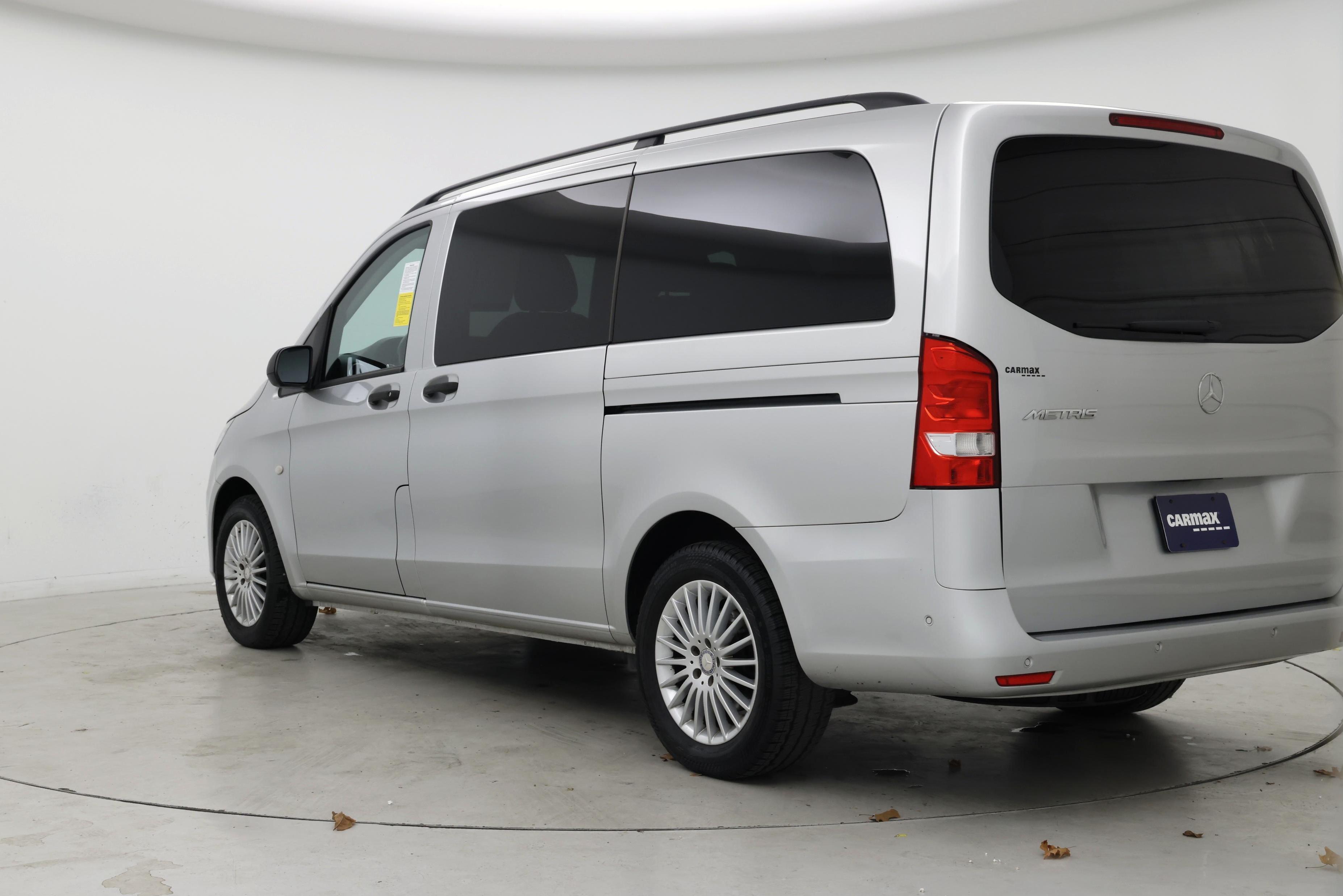 Thumbnail: 2017 Mercedes-Benz Metris - 2