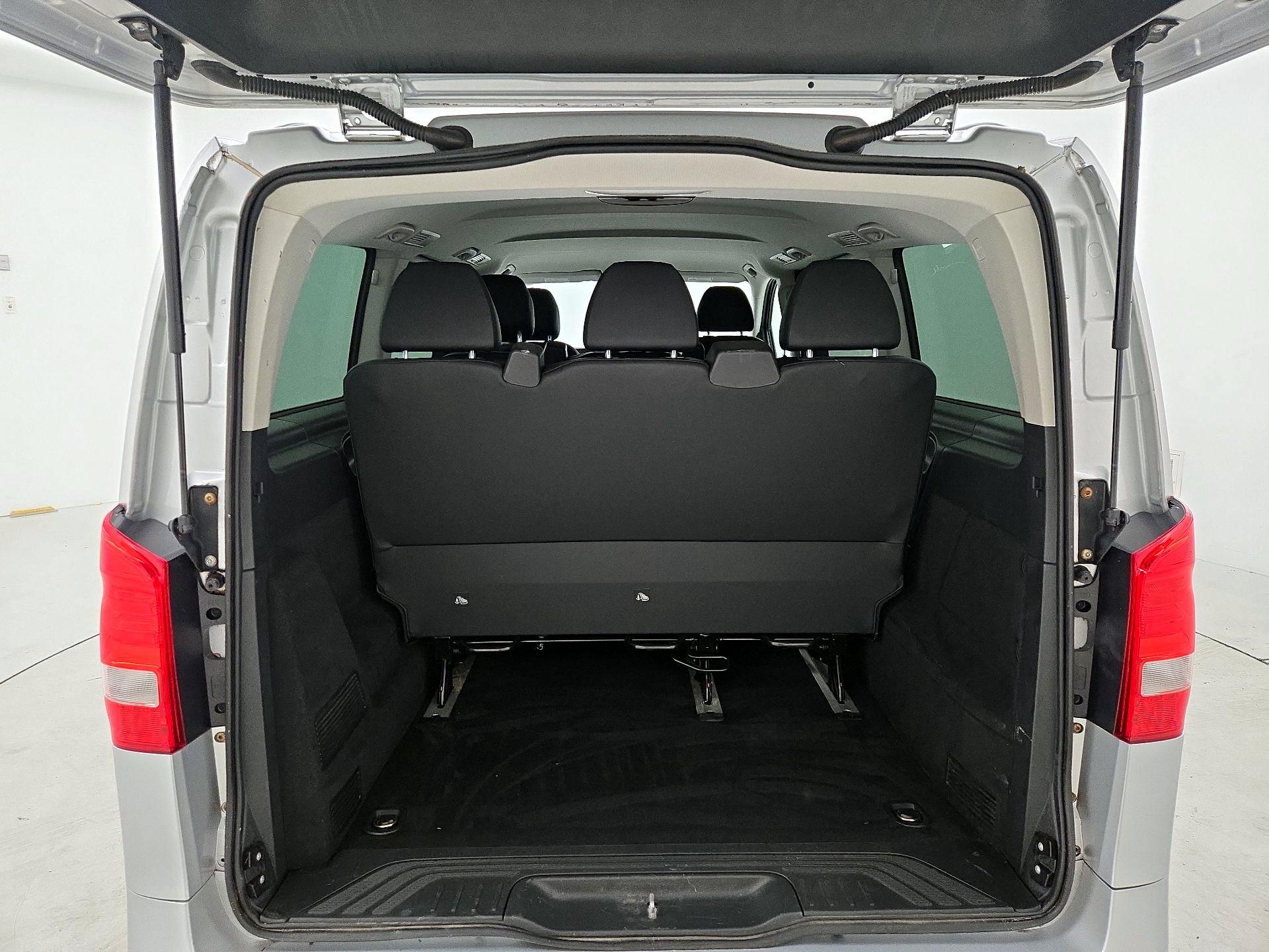 Thumbnail: 2017 Mercedes-Benz Metris - 20