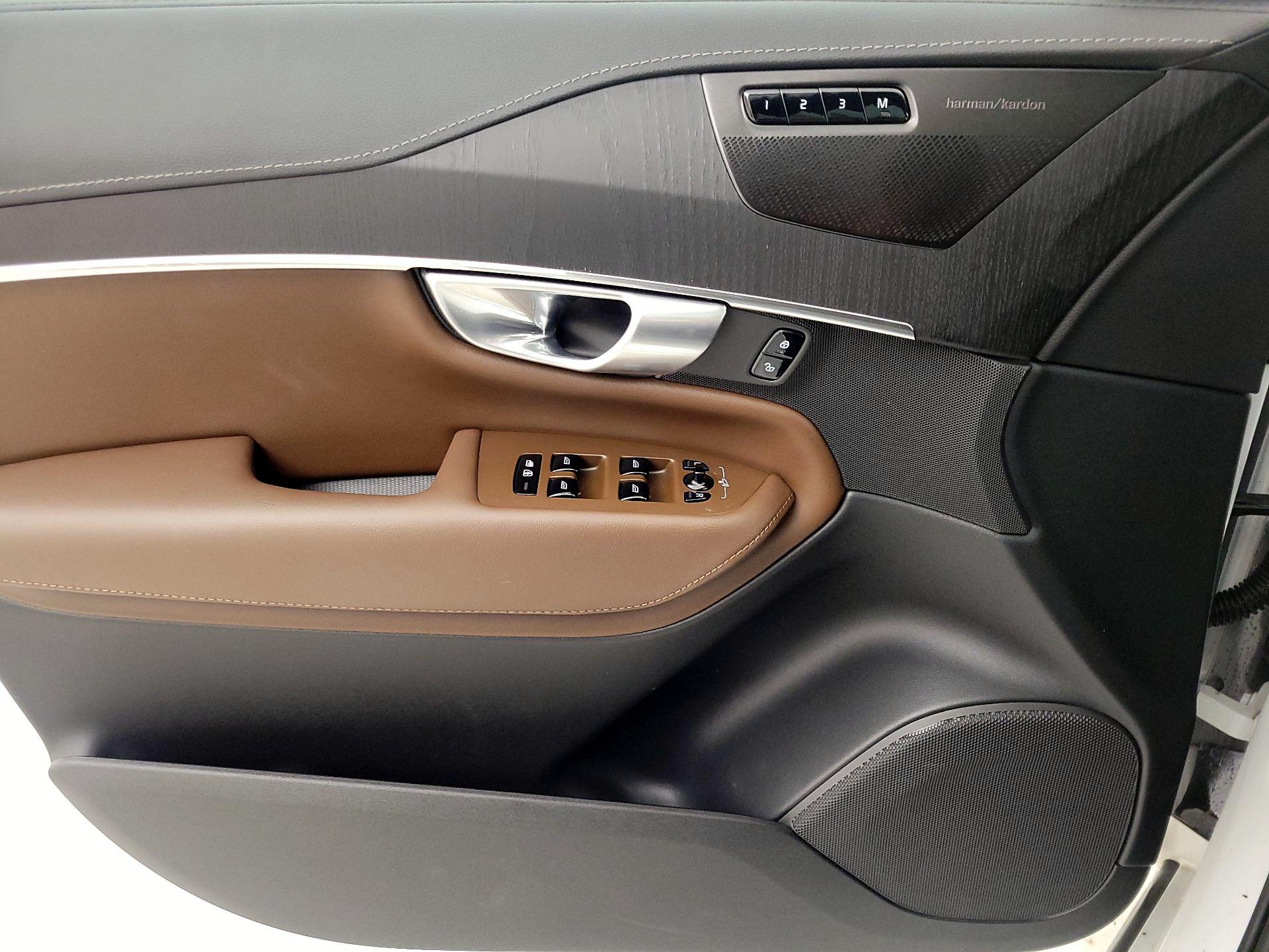 Thumbnail: 2024 Volvo XC90 - 12