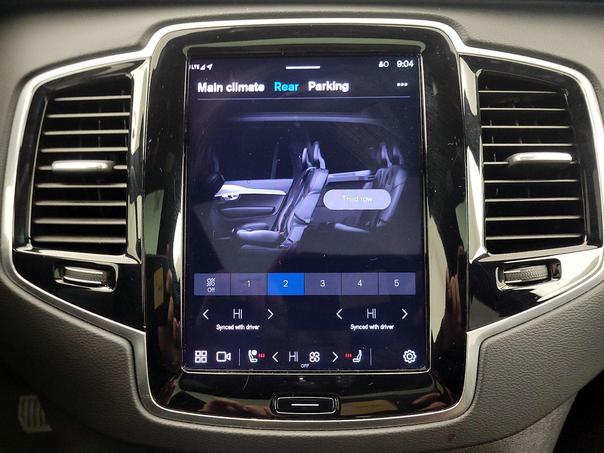 Thumbnail: 2024 Volvo XC90 - 17