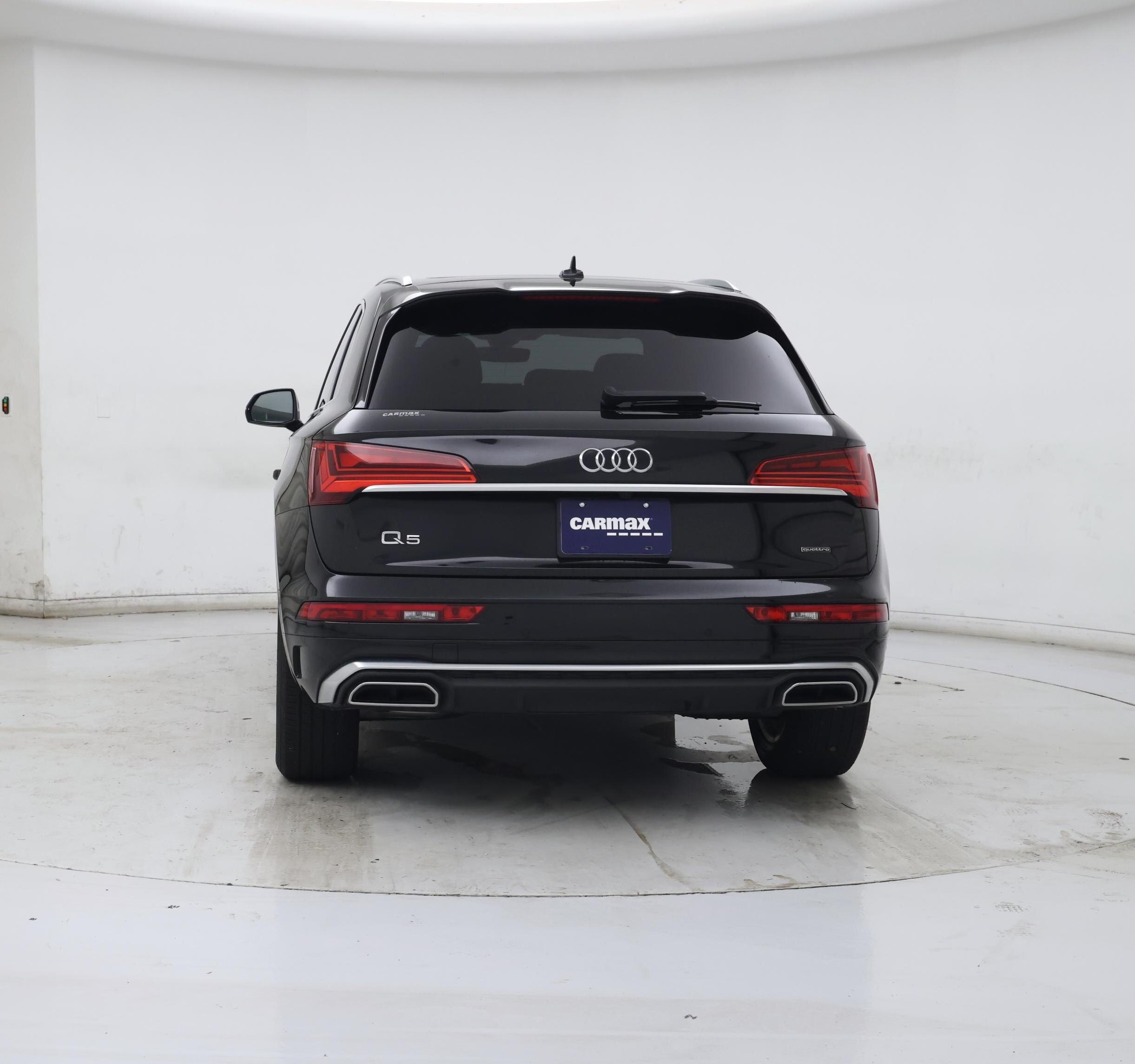 Thumbnail: 2023 Audi Q5 - 6