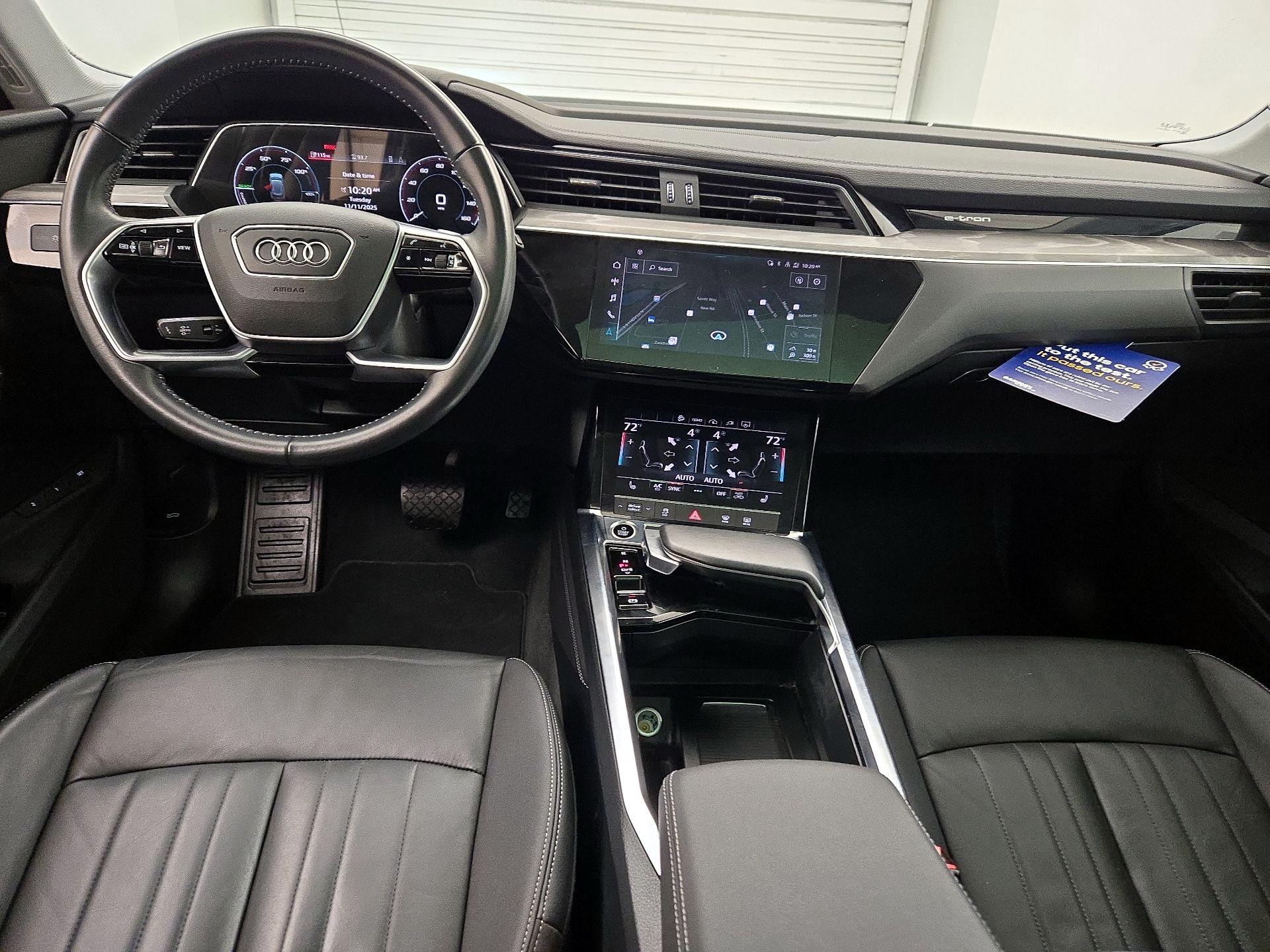 Thumbnail: 2021 Audi e-tron - 9