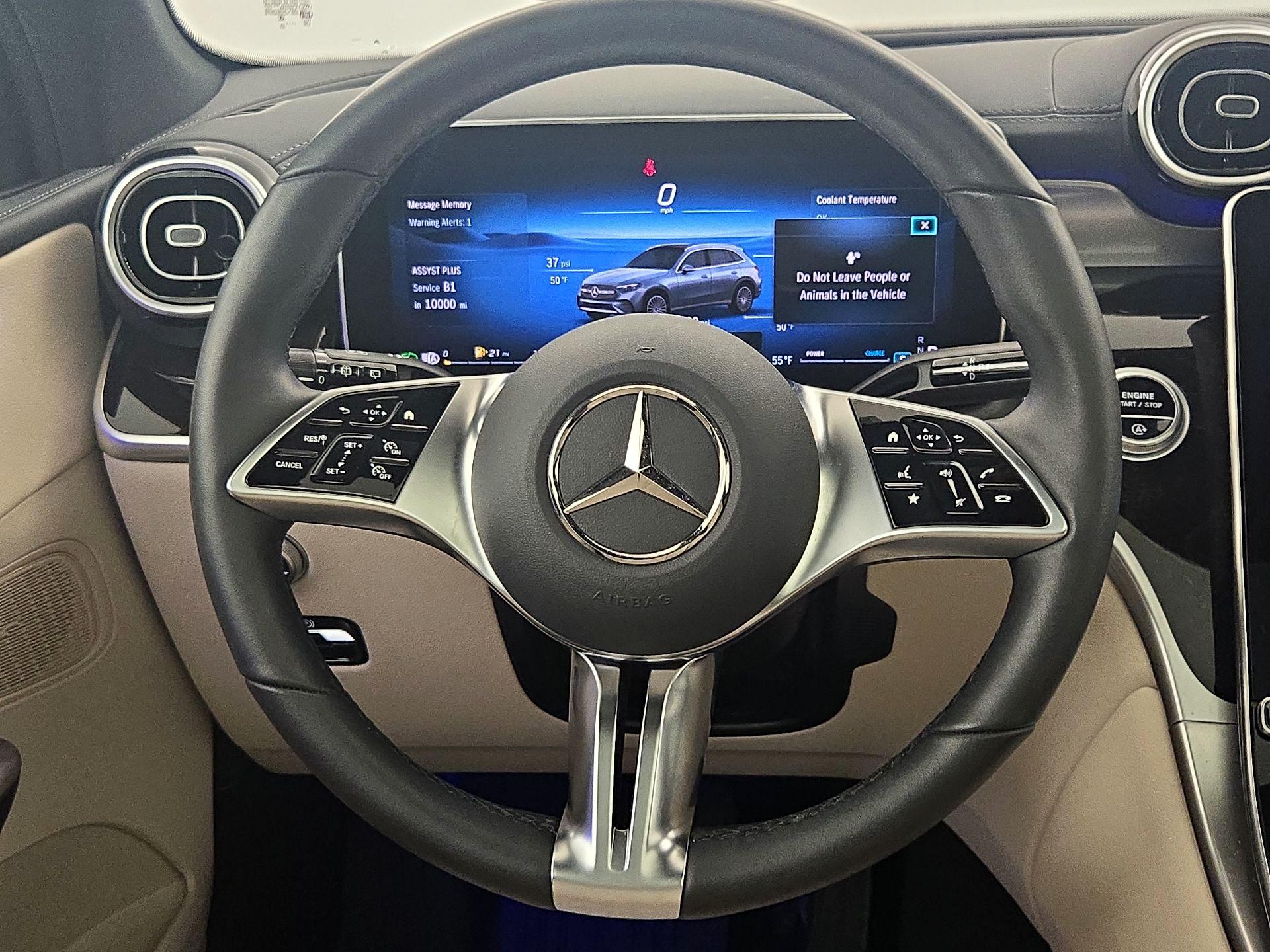 Thumbnail: 2024 Mercedes-Benz GLC - 10