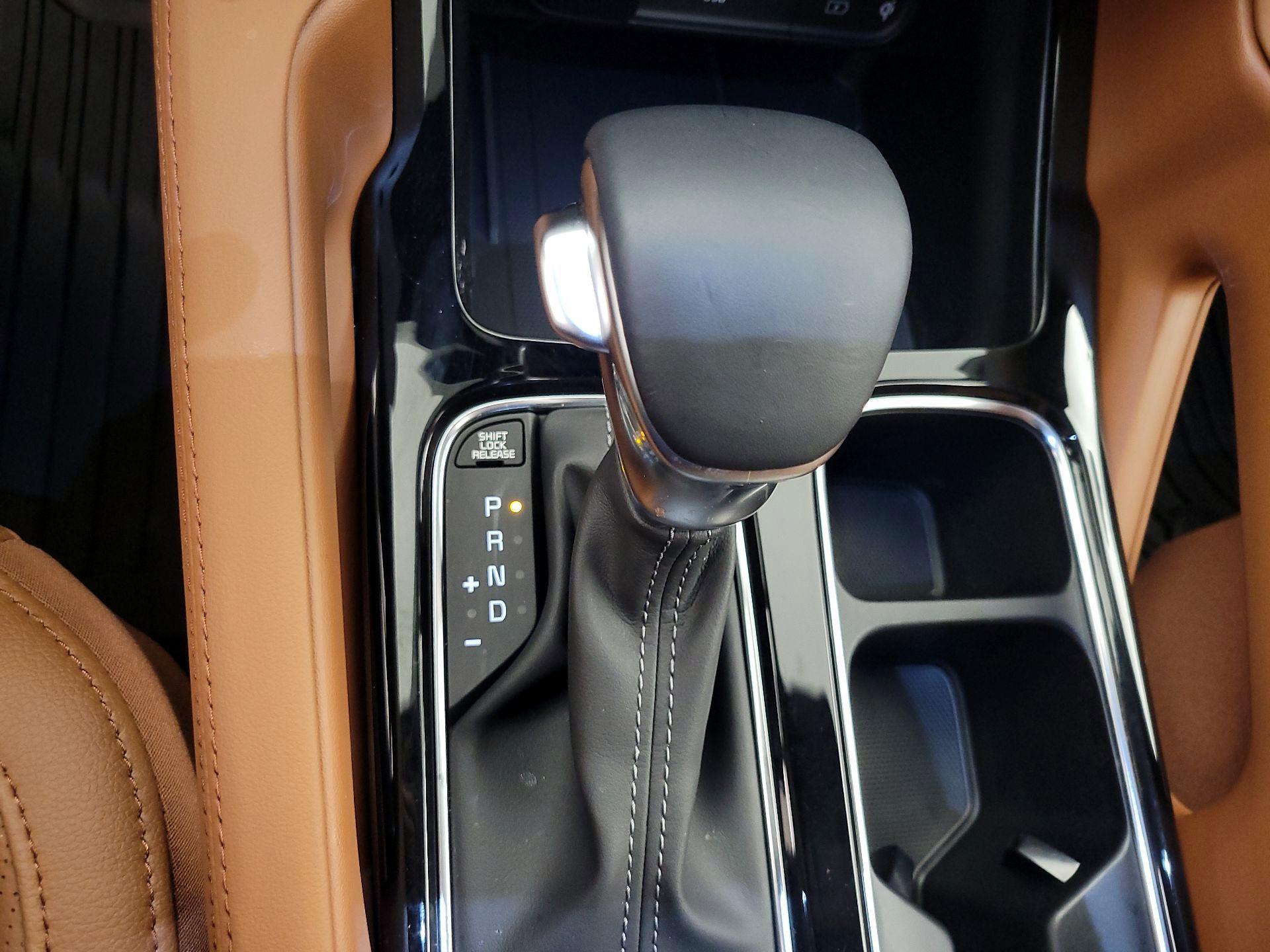 Thumbnail: 2025 Kia Telluride - 17