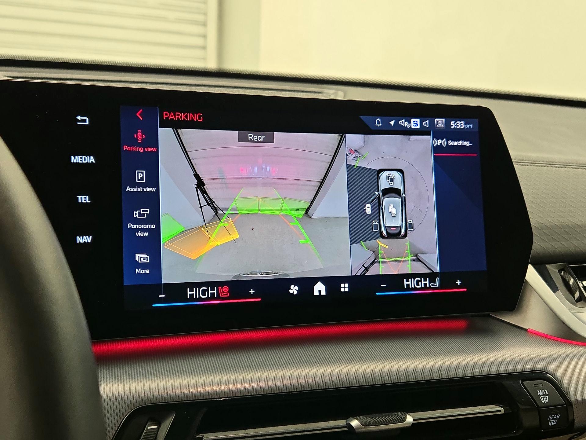 Thumbnail: 2025 BMW X2 - 14