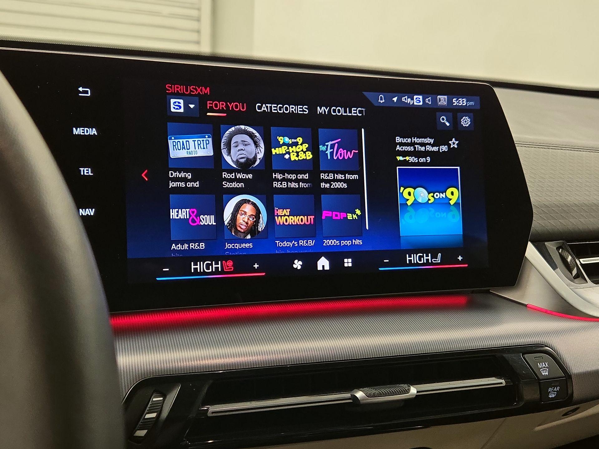 Thumbnail: 2025 BMW X2 - 15