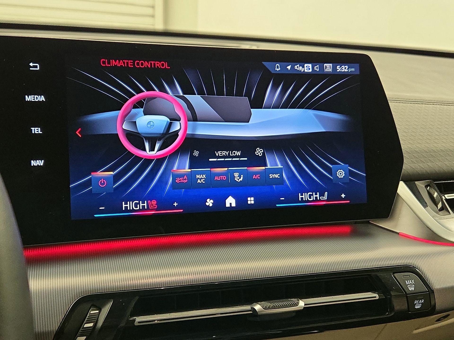 Thumbnail: 2025 BMW X2 - 16