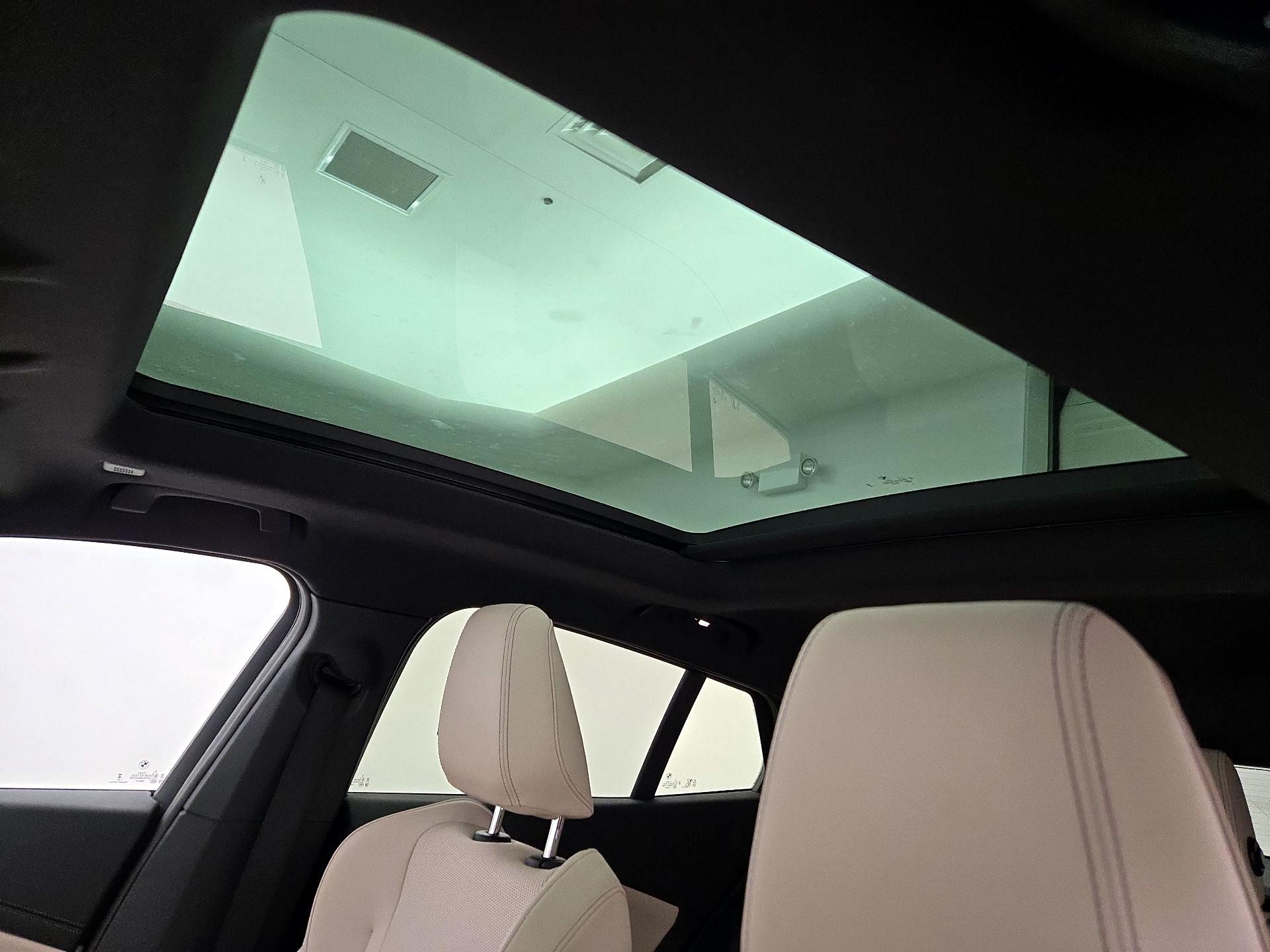 Thumbnail: 2025 BMW X2 - 19