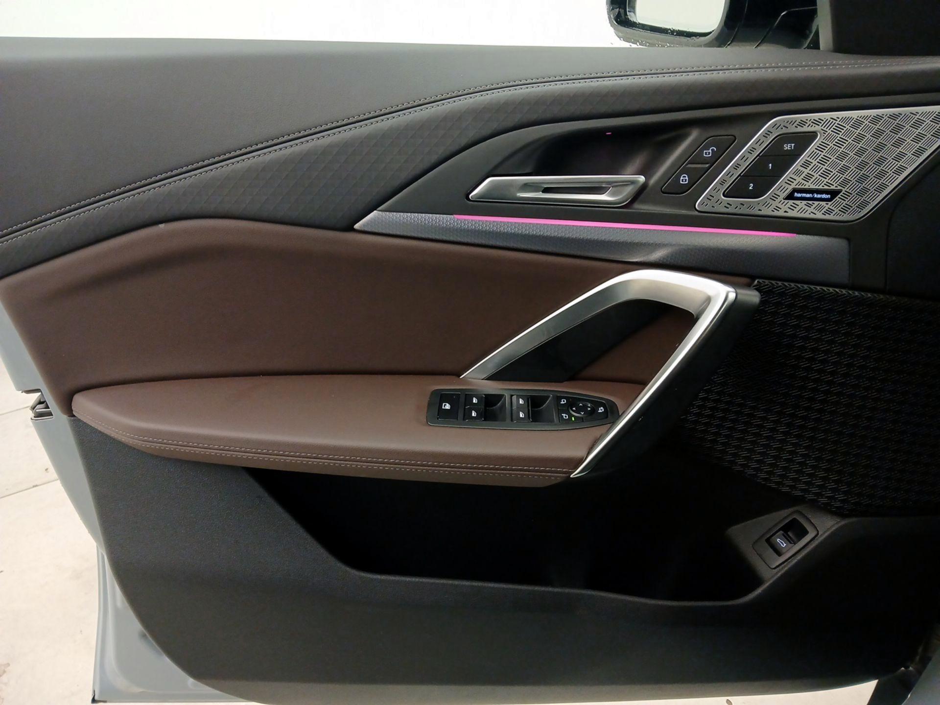 Thumbnail: 2025 BMW X2 - 12