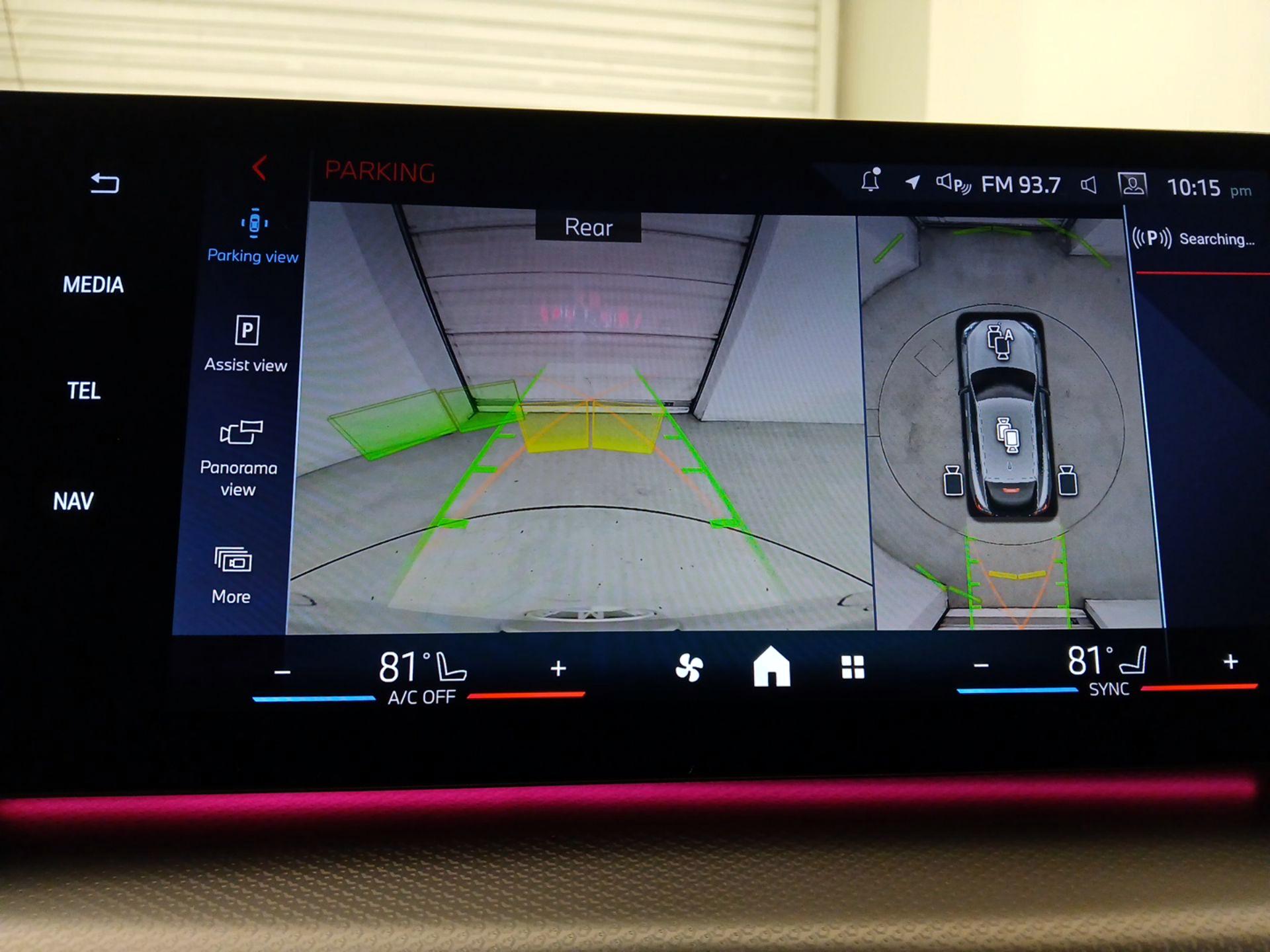 Thumbnail: 2025 BMW X2 - 15