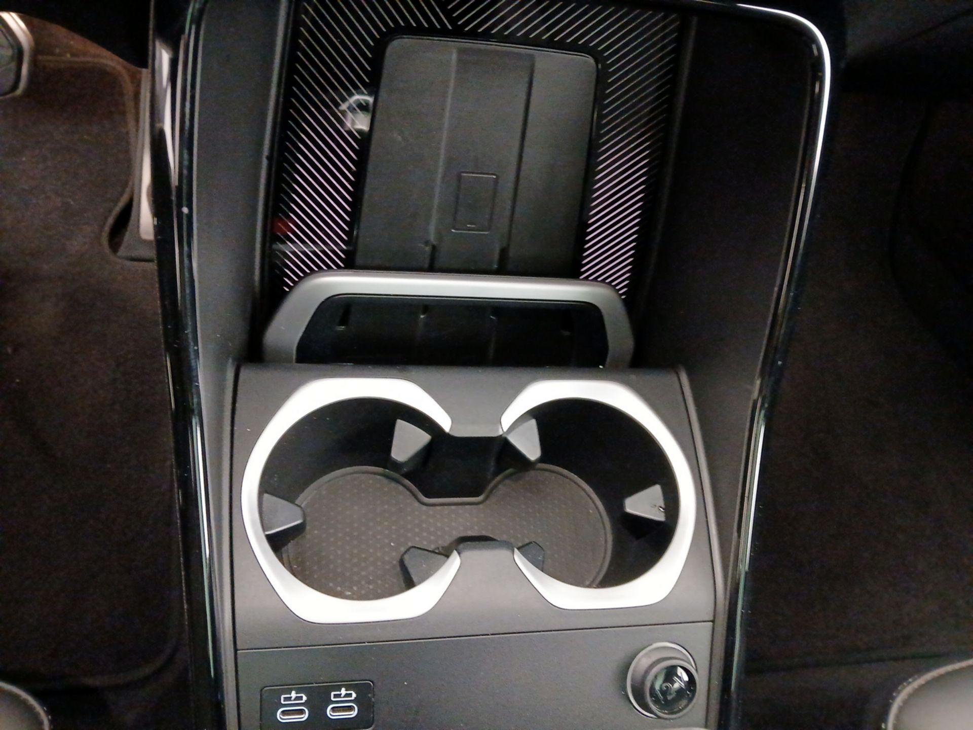 Thumbnail: 2025 BMW X2 - 18