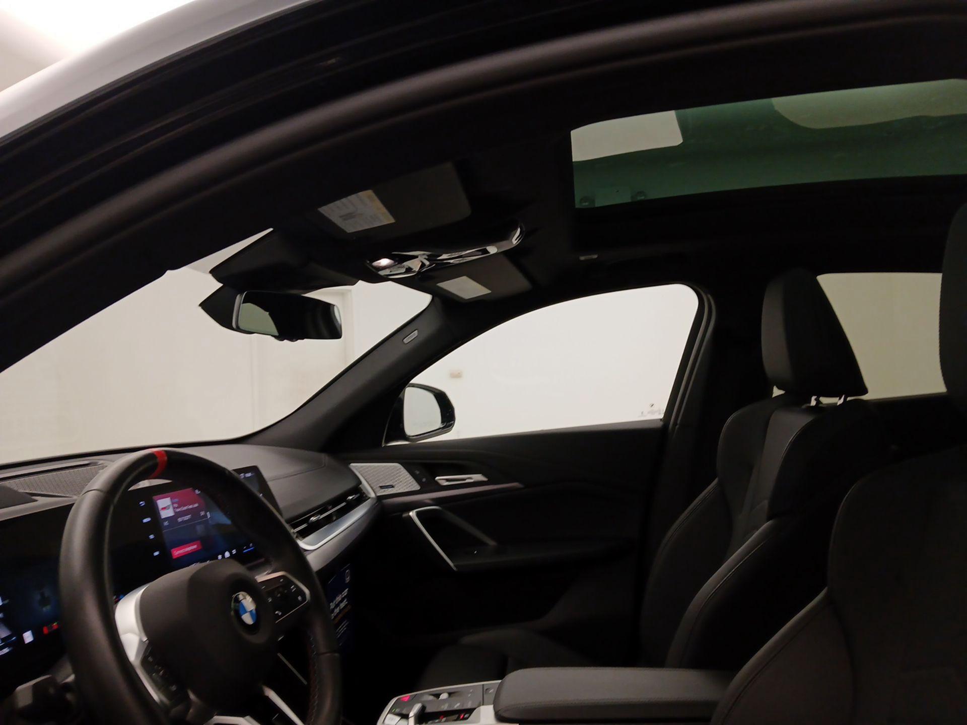 Thumbnail: 2025 BMW X2 - 19