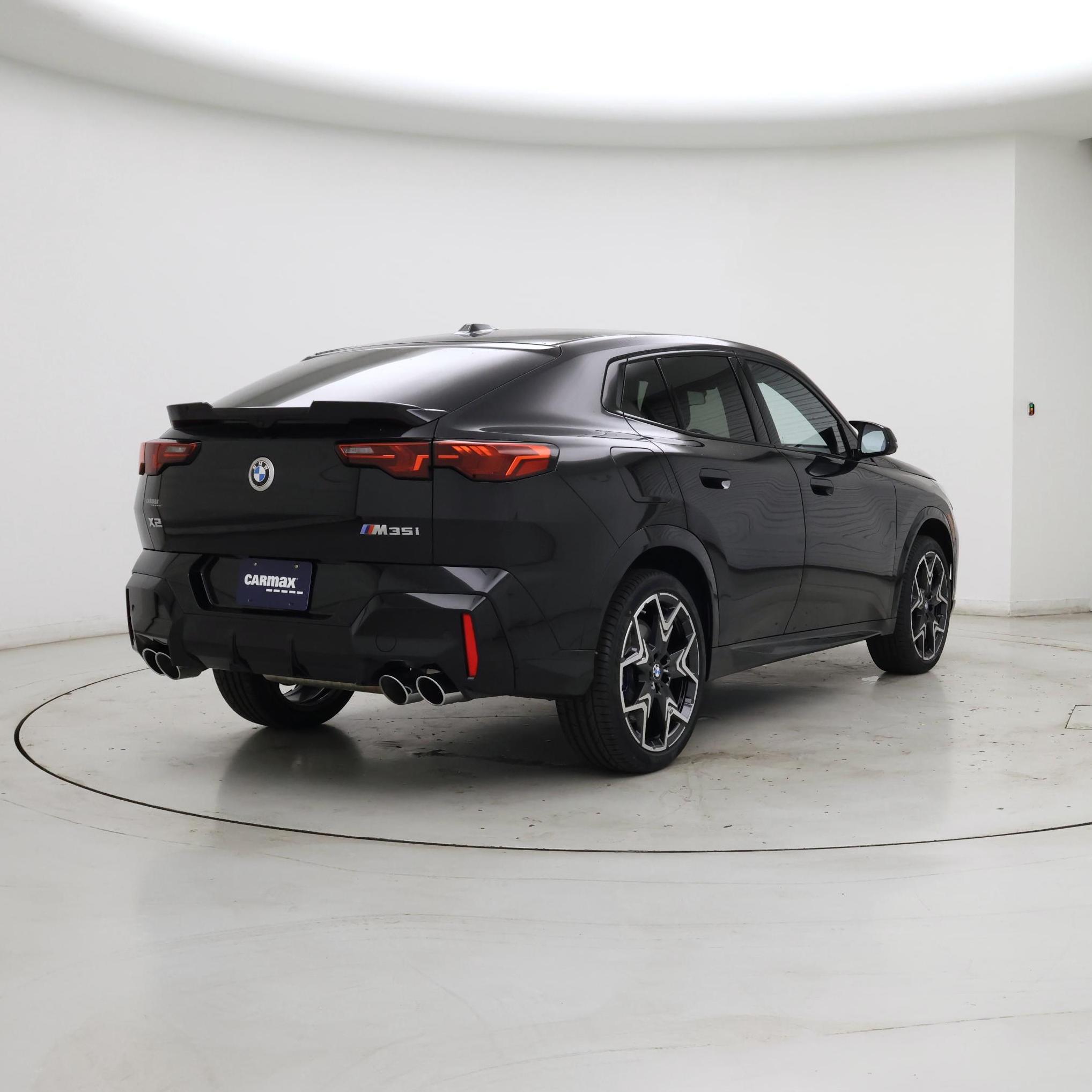 Thumbnail: 2025 BMW X2 - 8