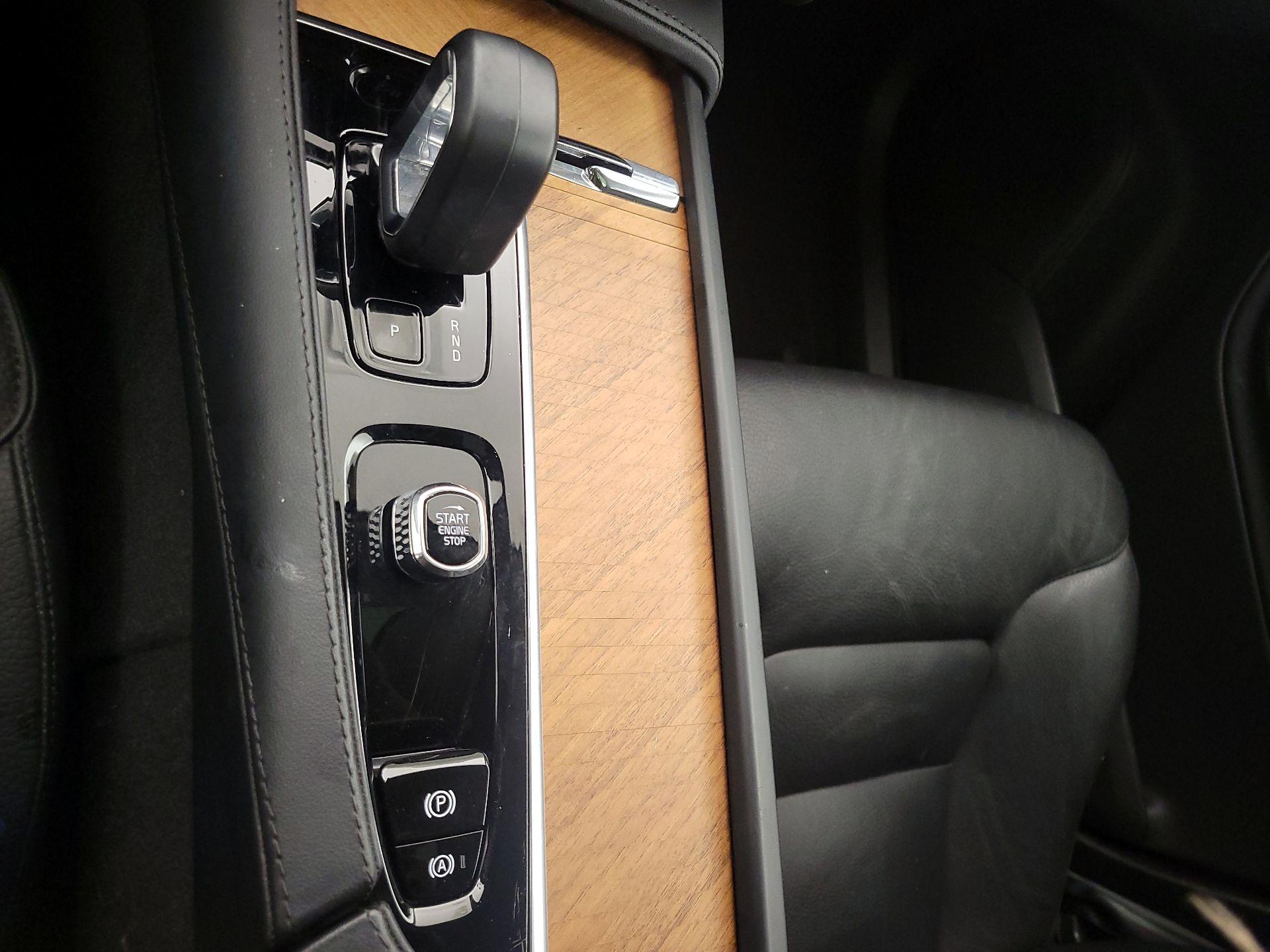 Thumbnail: 2024 Volvo XC90 - 18